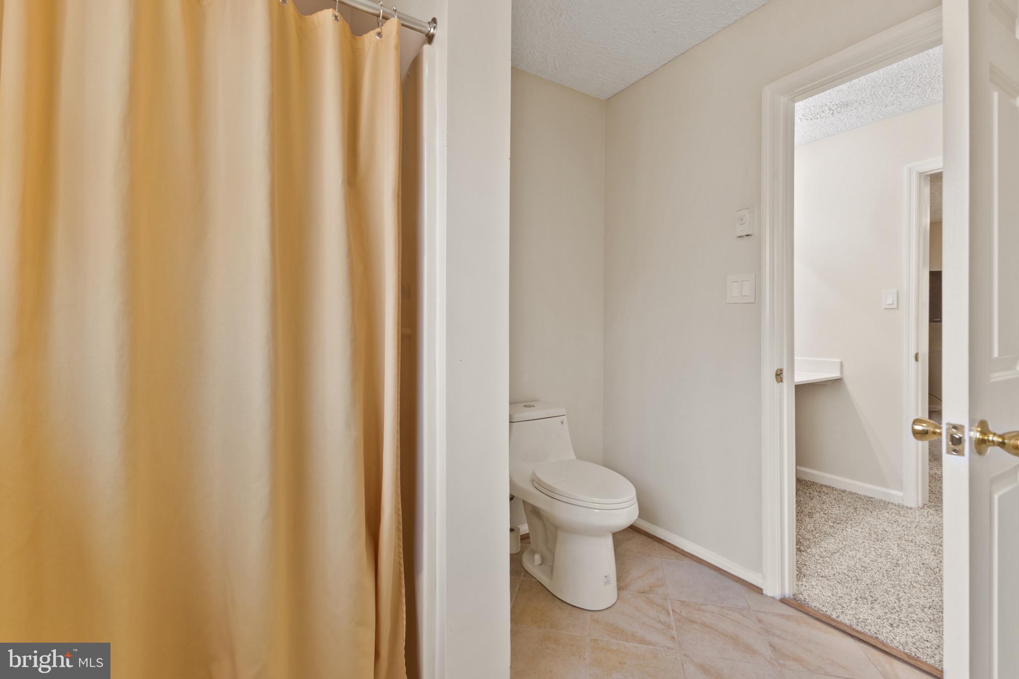 LAKE JACKSON - Residential