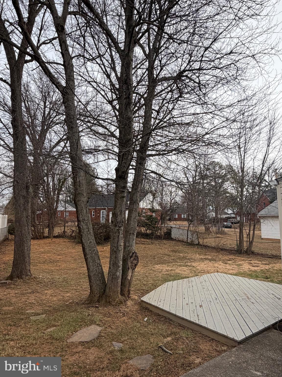 7416 SPORTSMAN DRIVE