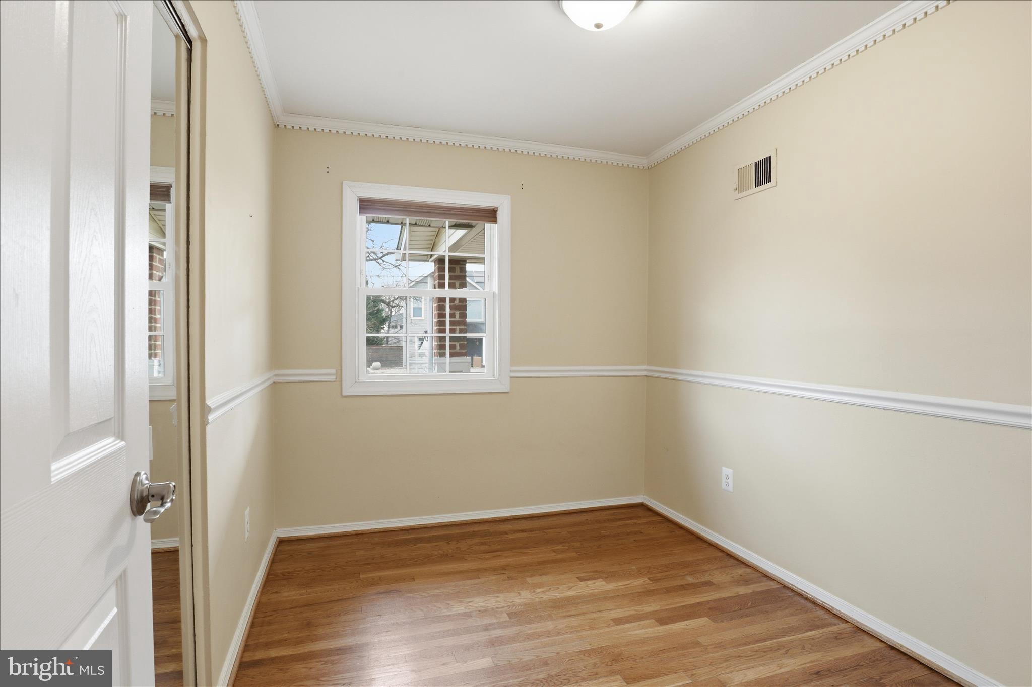 PIMMIT VIEW - Residential