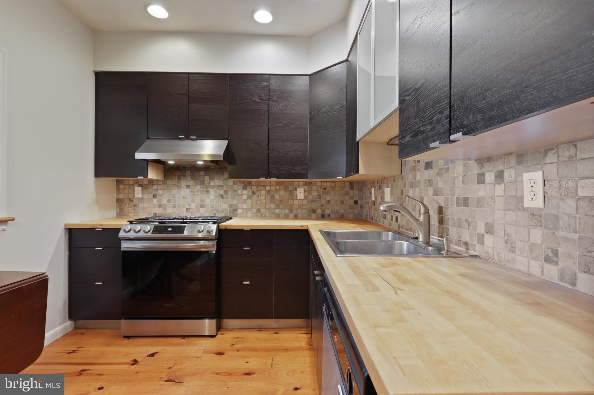 UPPER FELLS POINT - Residential Lease