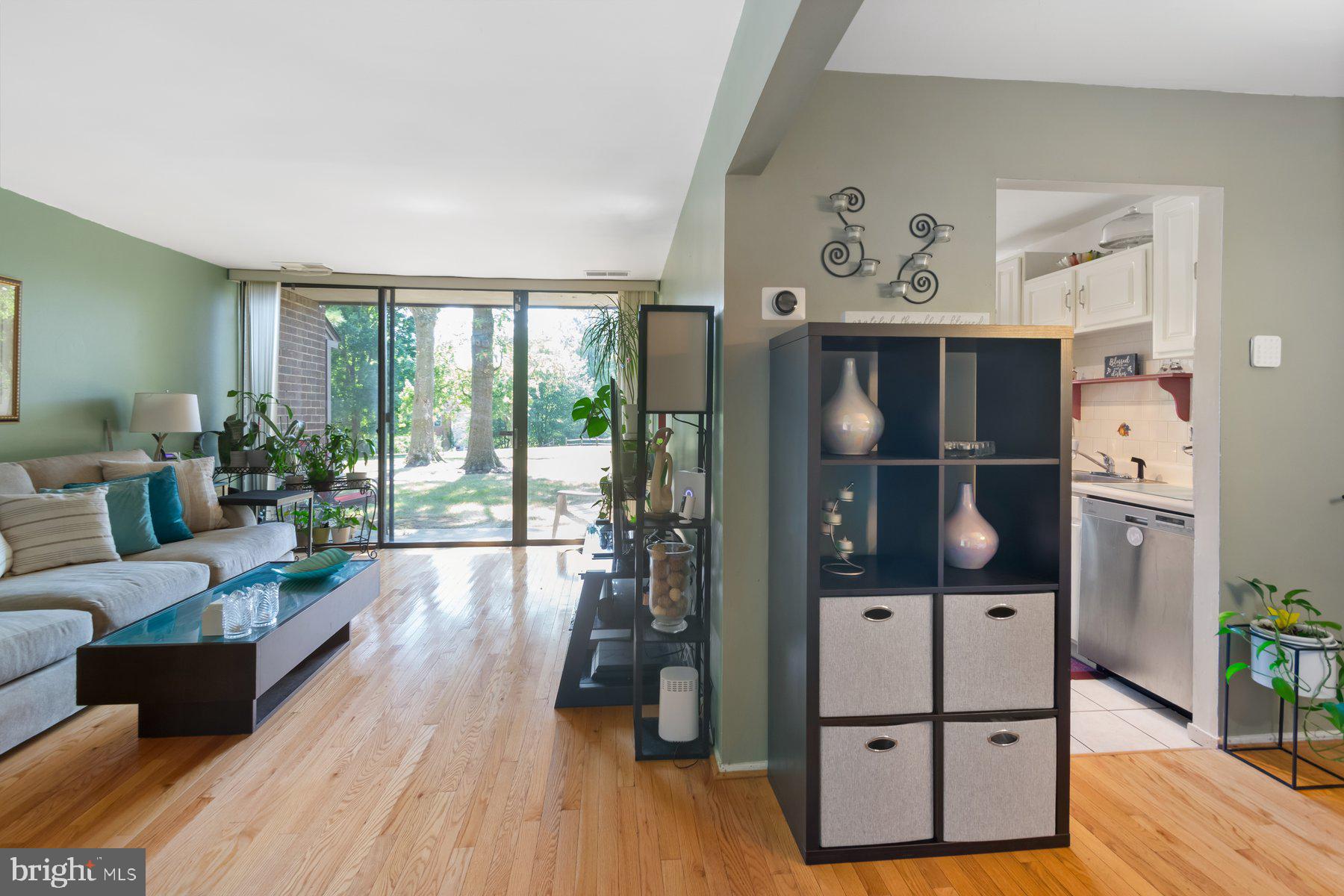 VILLAGE OF LONG REACH - Residential