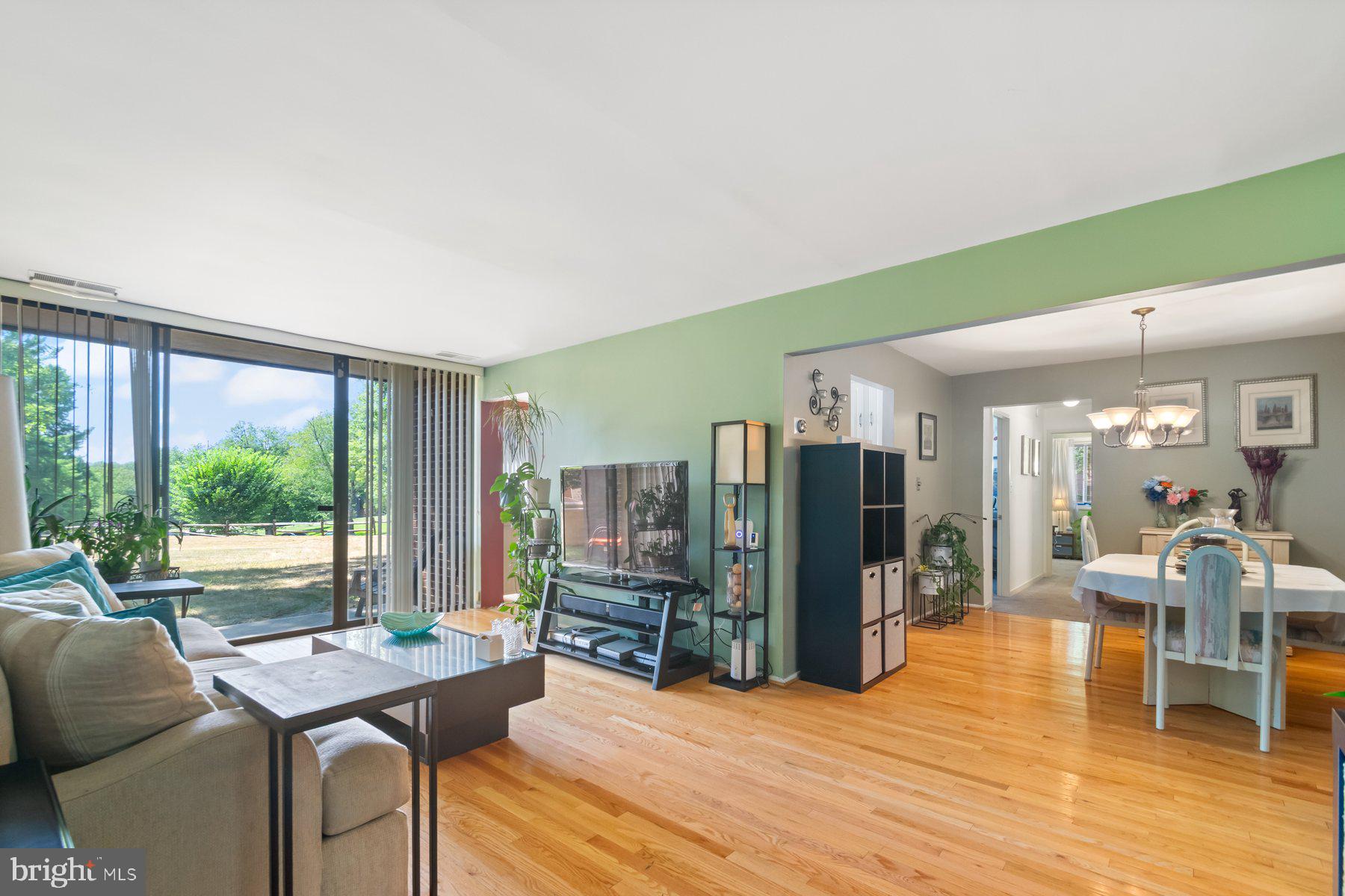 VILLAGE OF LONG REACH - Residential