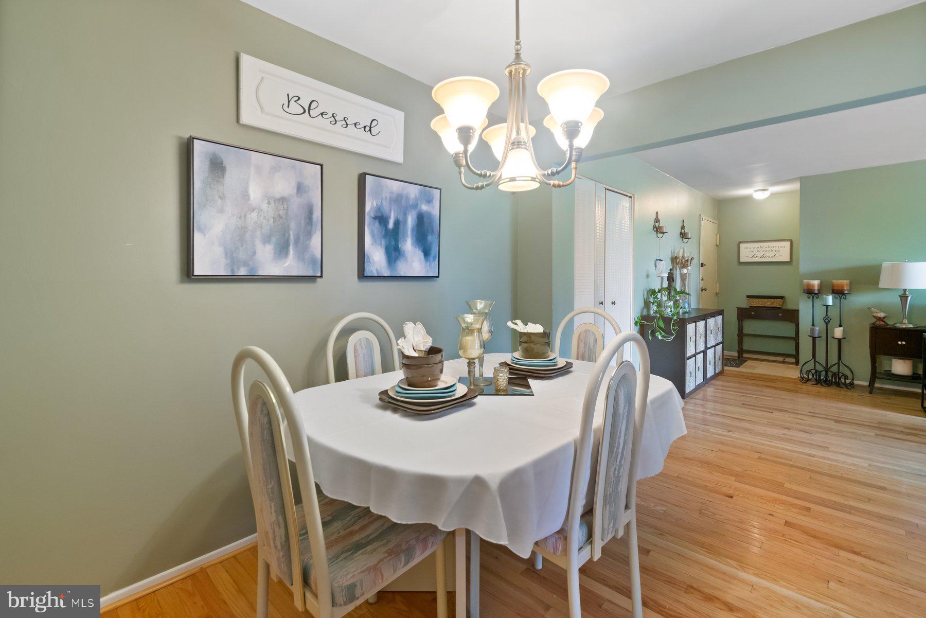 VILLAGE OF LONG REACH - Residential