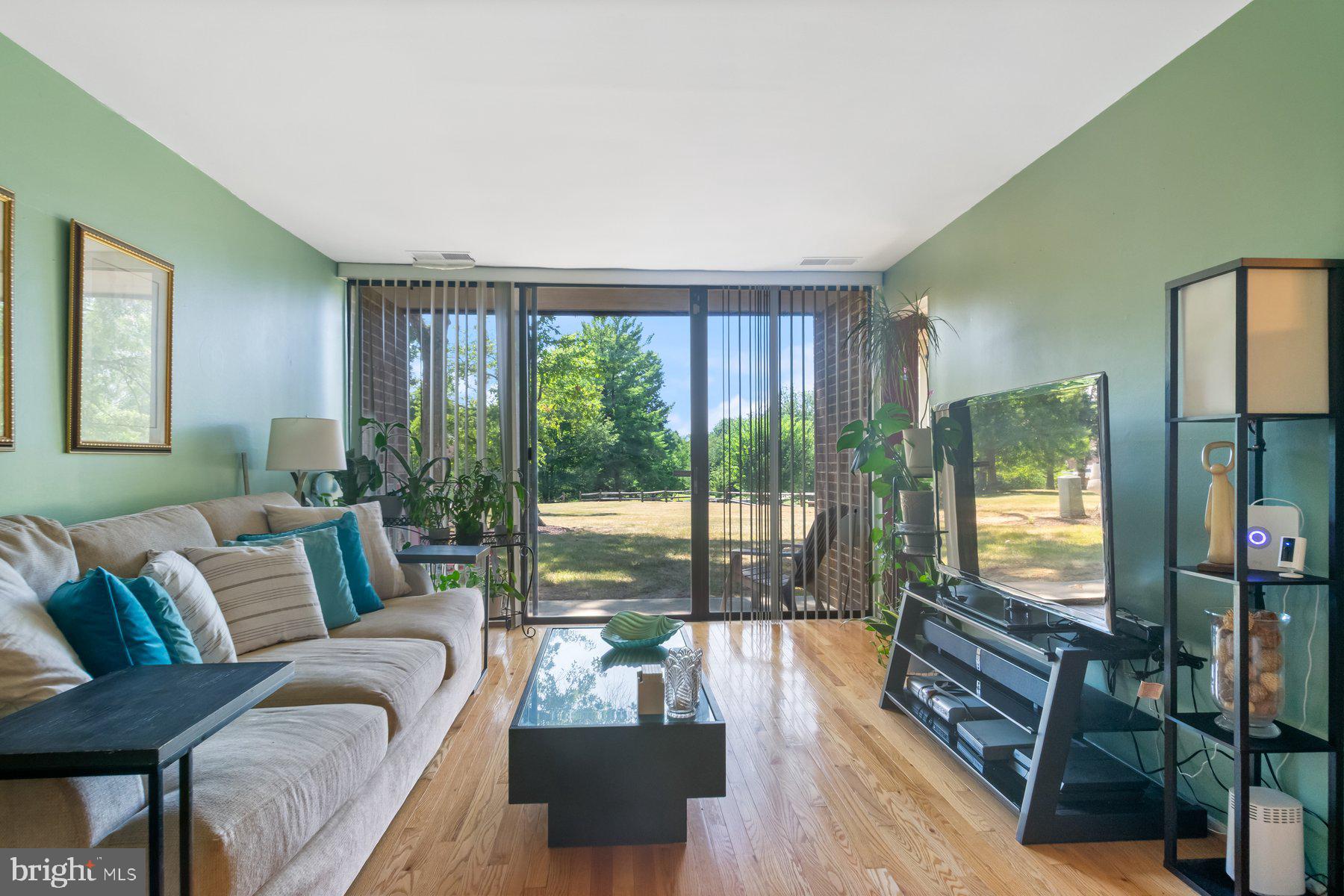 VILLAGE OF LONG REACH - Residential