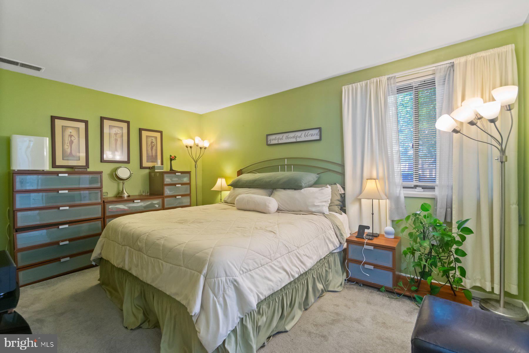 VILLAGE OF LONG REACH - Residential