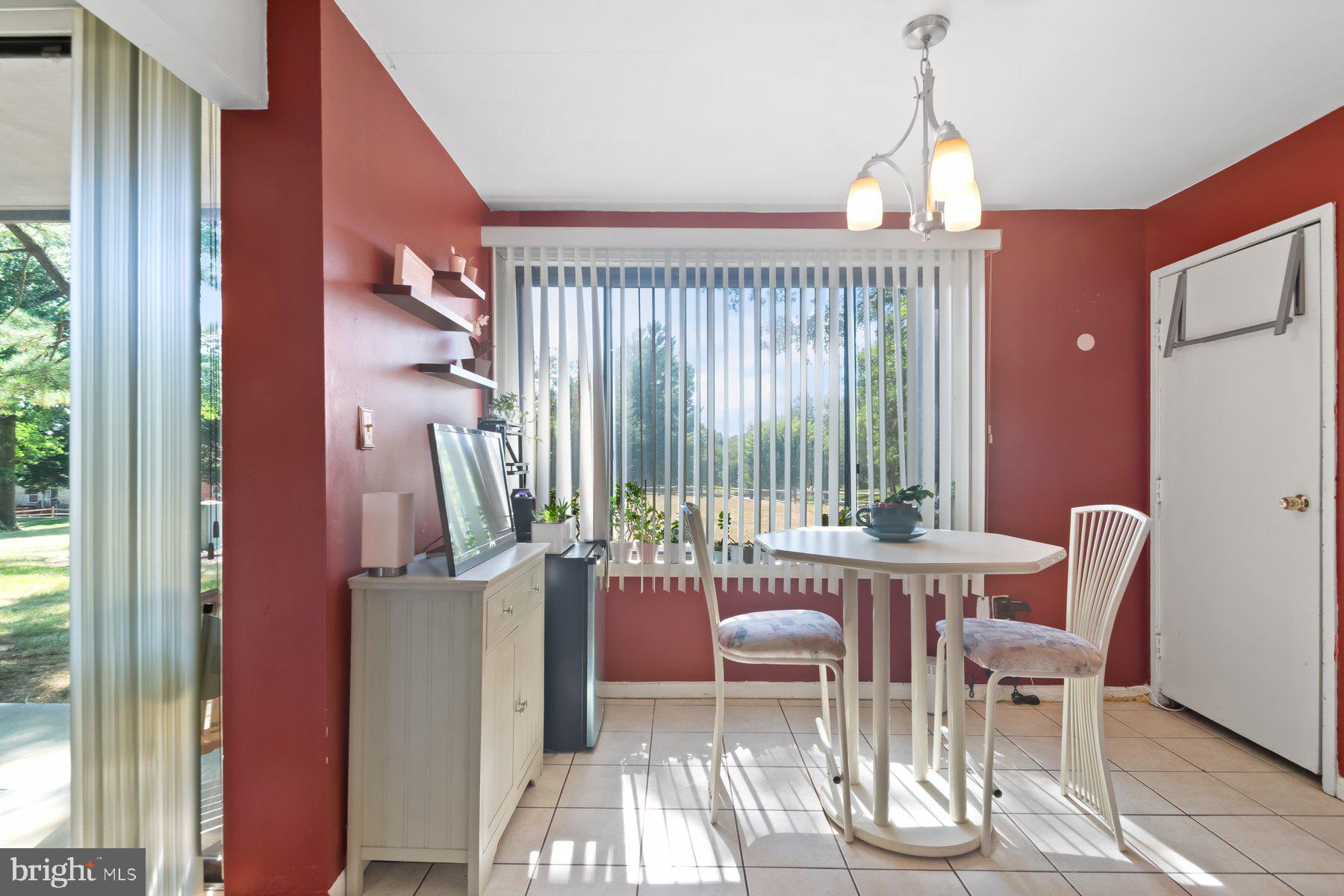 VILLAGE OF LONG REACH - Residential