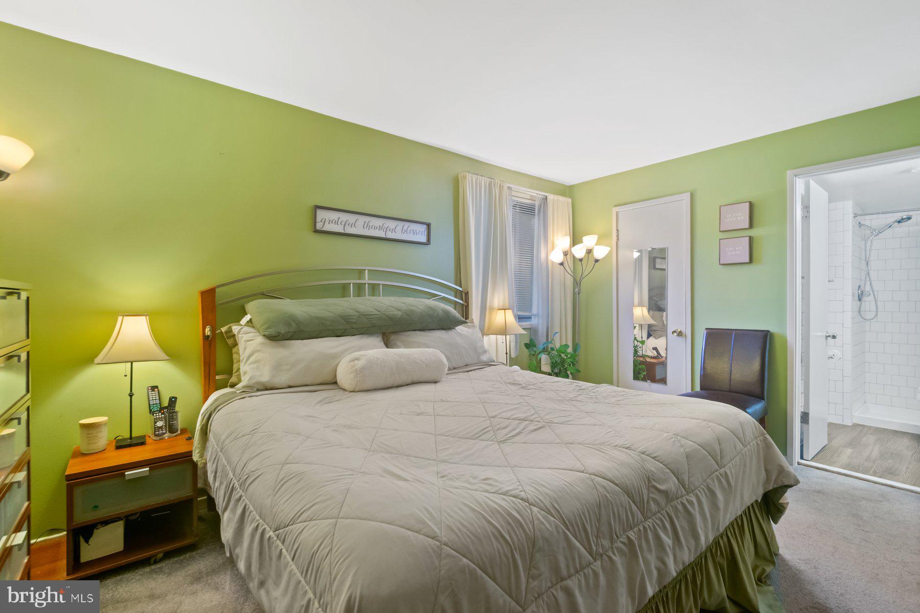 VILLAGE OF LONG REACH - Residential