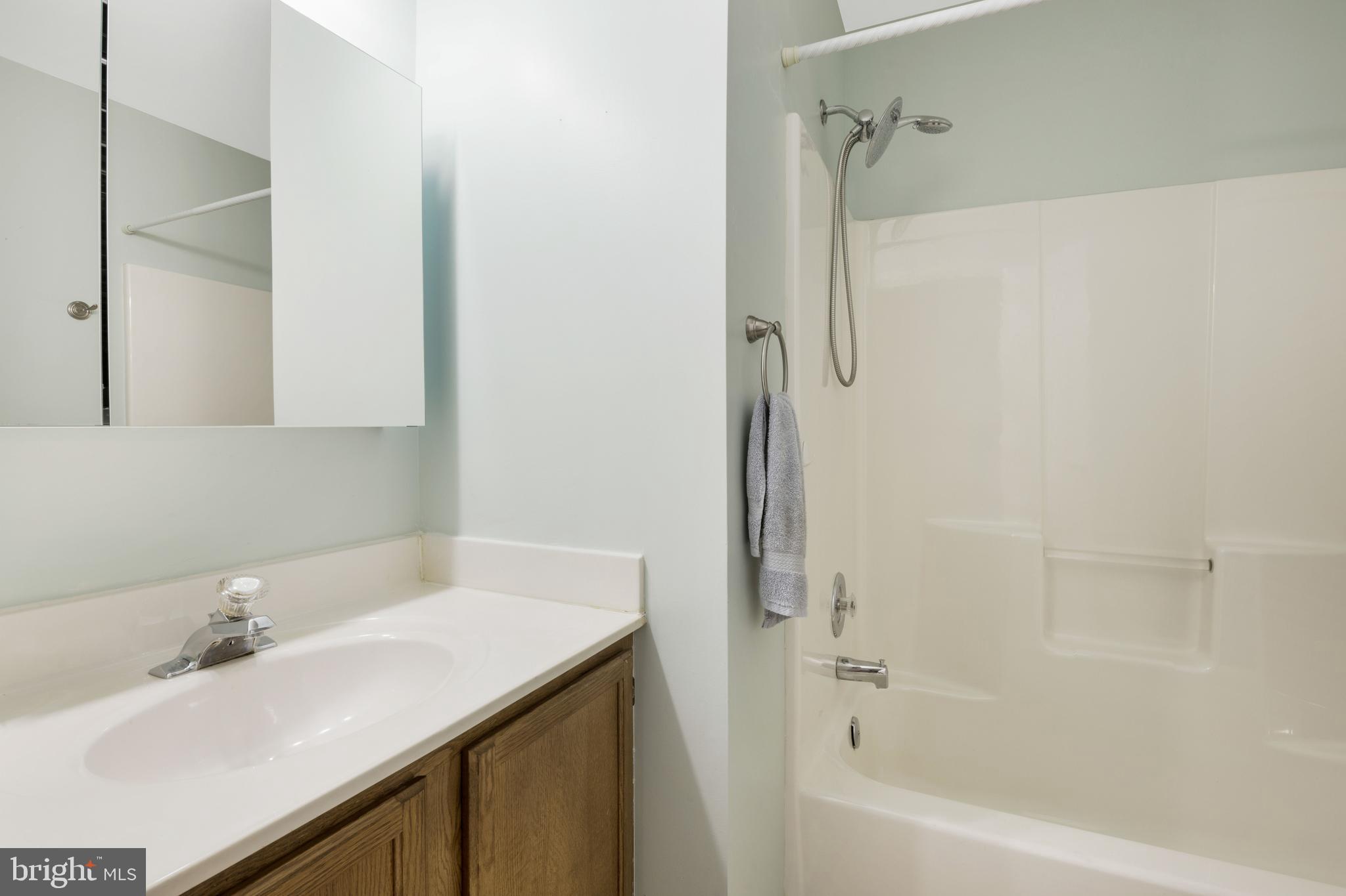 HARTING FARM - Residential