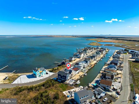 Photo of 27 Parker Road, TUCKERTON, NJ 08087 (MLS # NJOC2037992) Photo of 27 Parker Road, TUCKERTON, NJ 08087 (MLS # NJOC2037992)