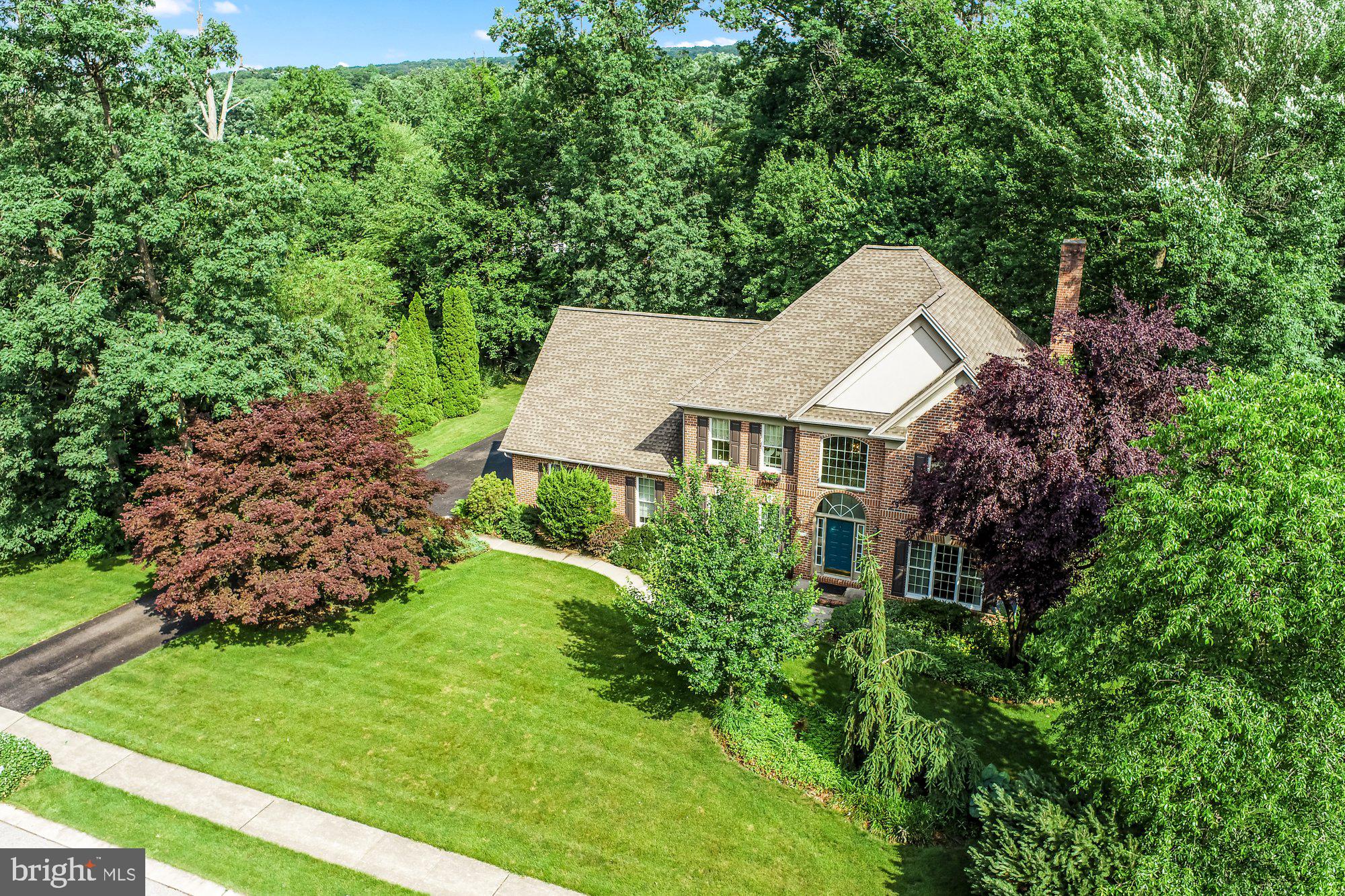 SENTRY WOODS - Residential