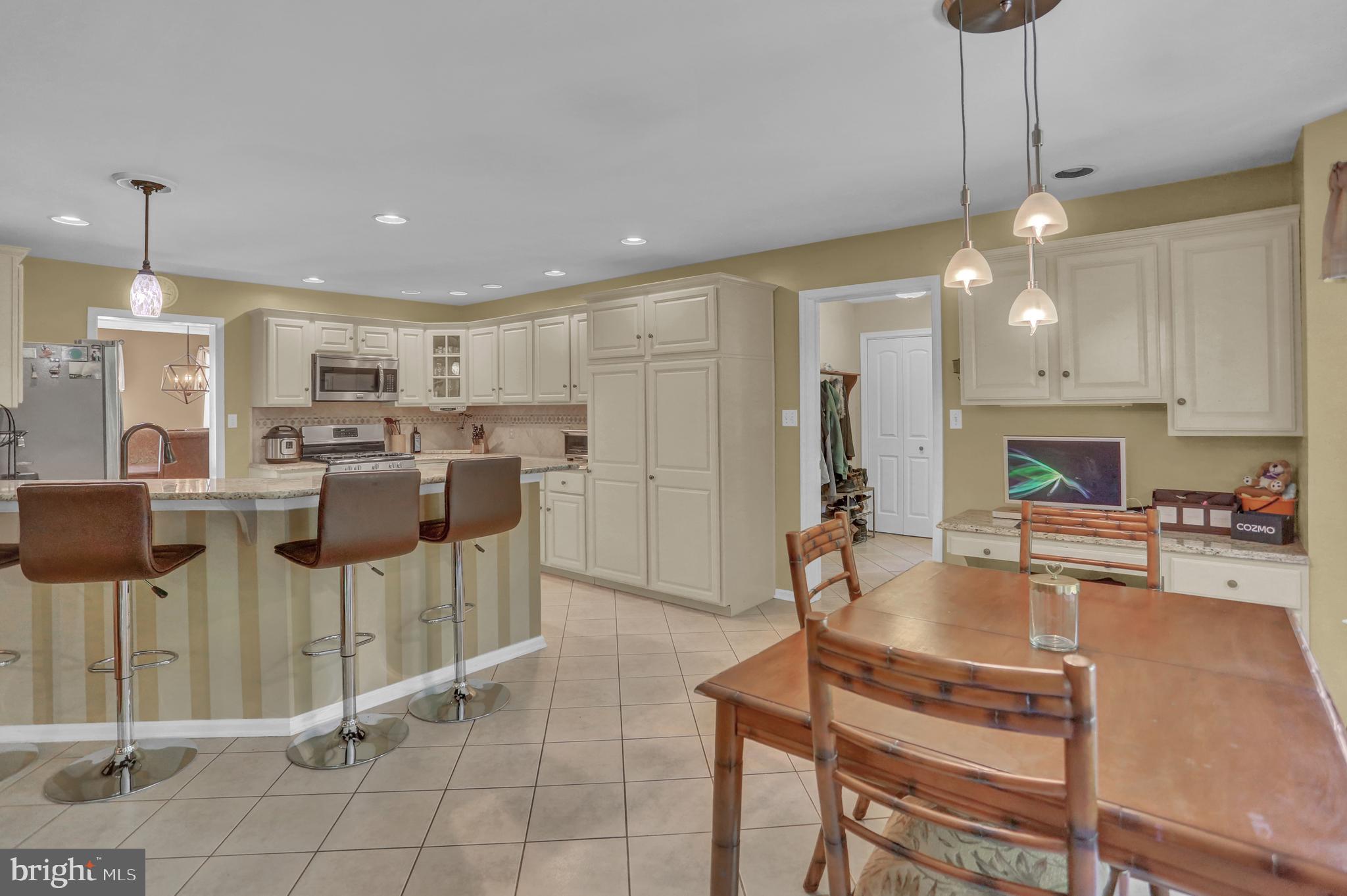 SENTRY WOODS - Residential