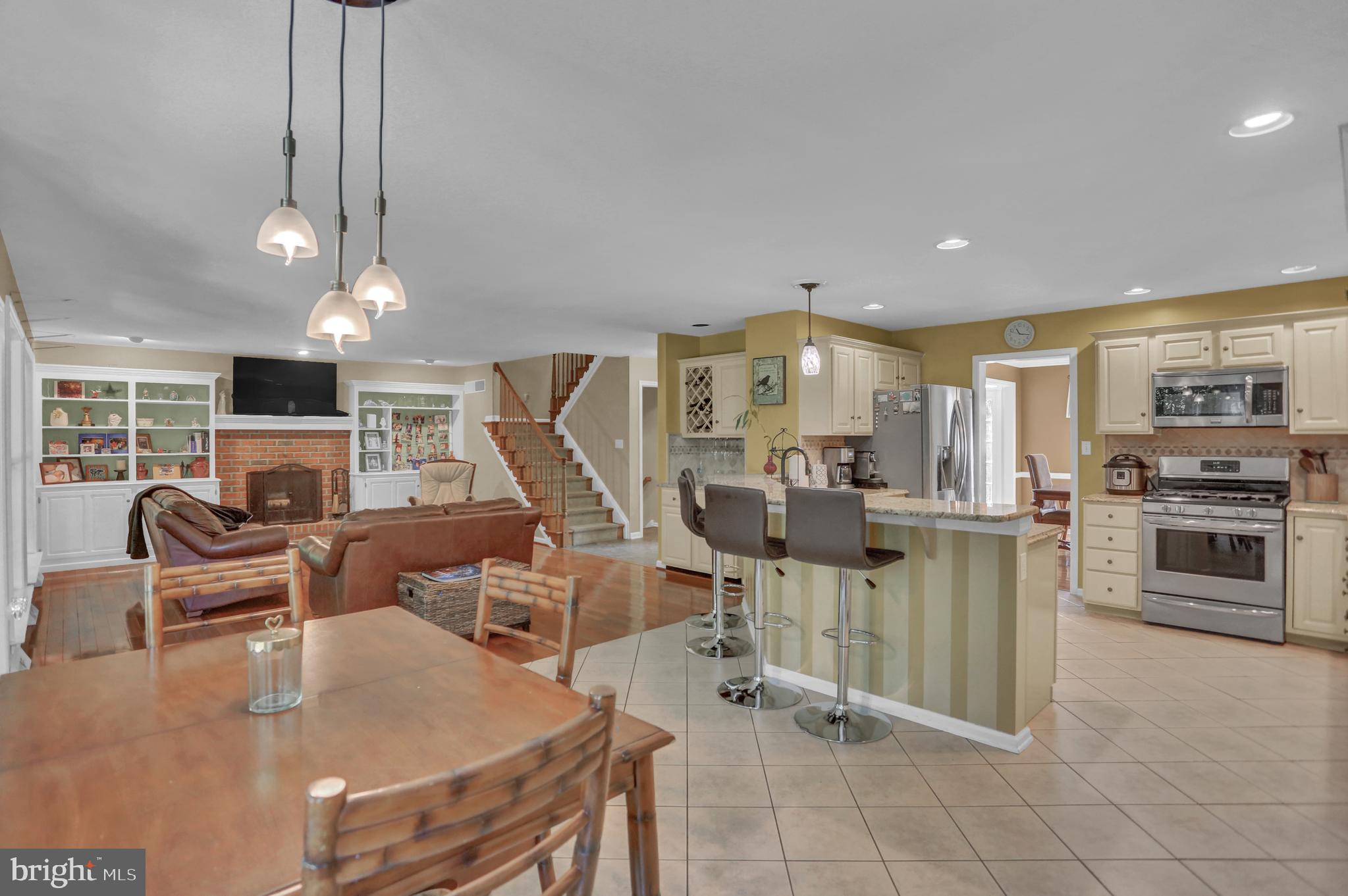 SENTRY WOODS - Residential