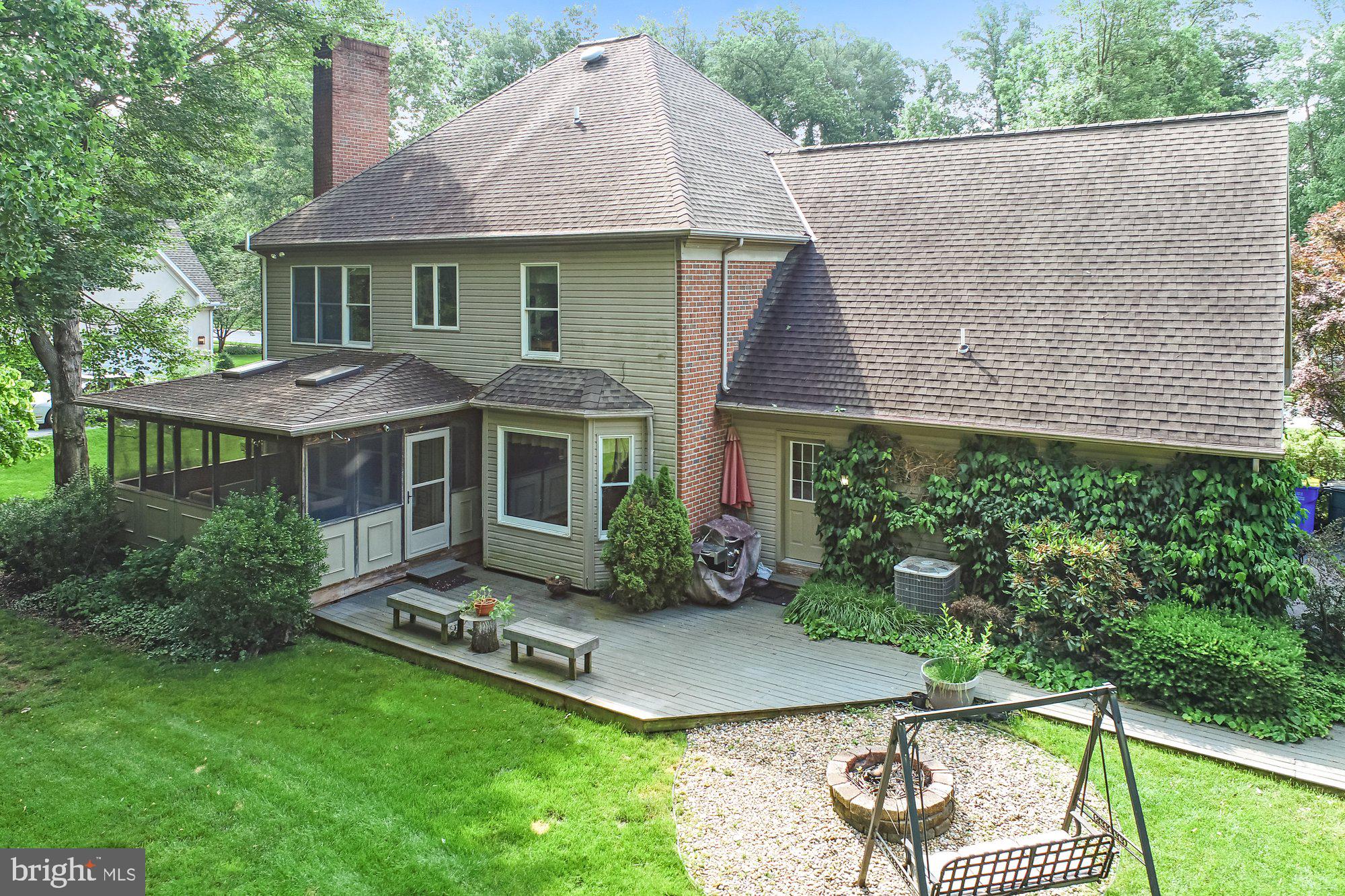 SENTRY WOODS - Residential