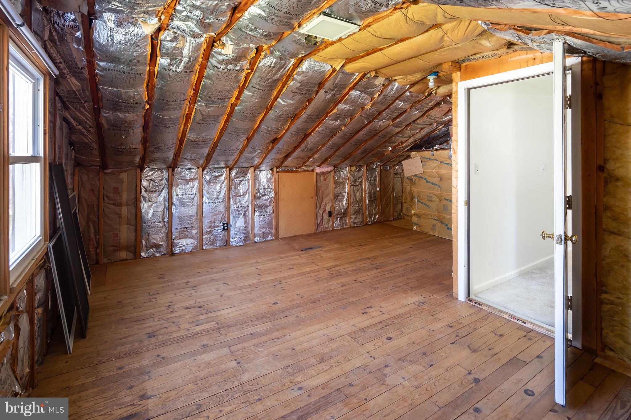 RADNOR HUNT - Residential