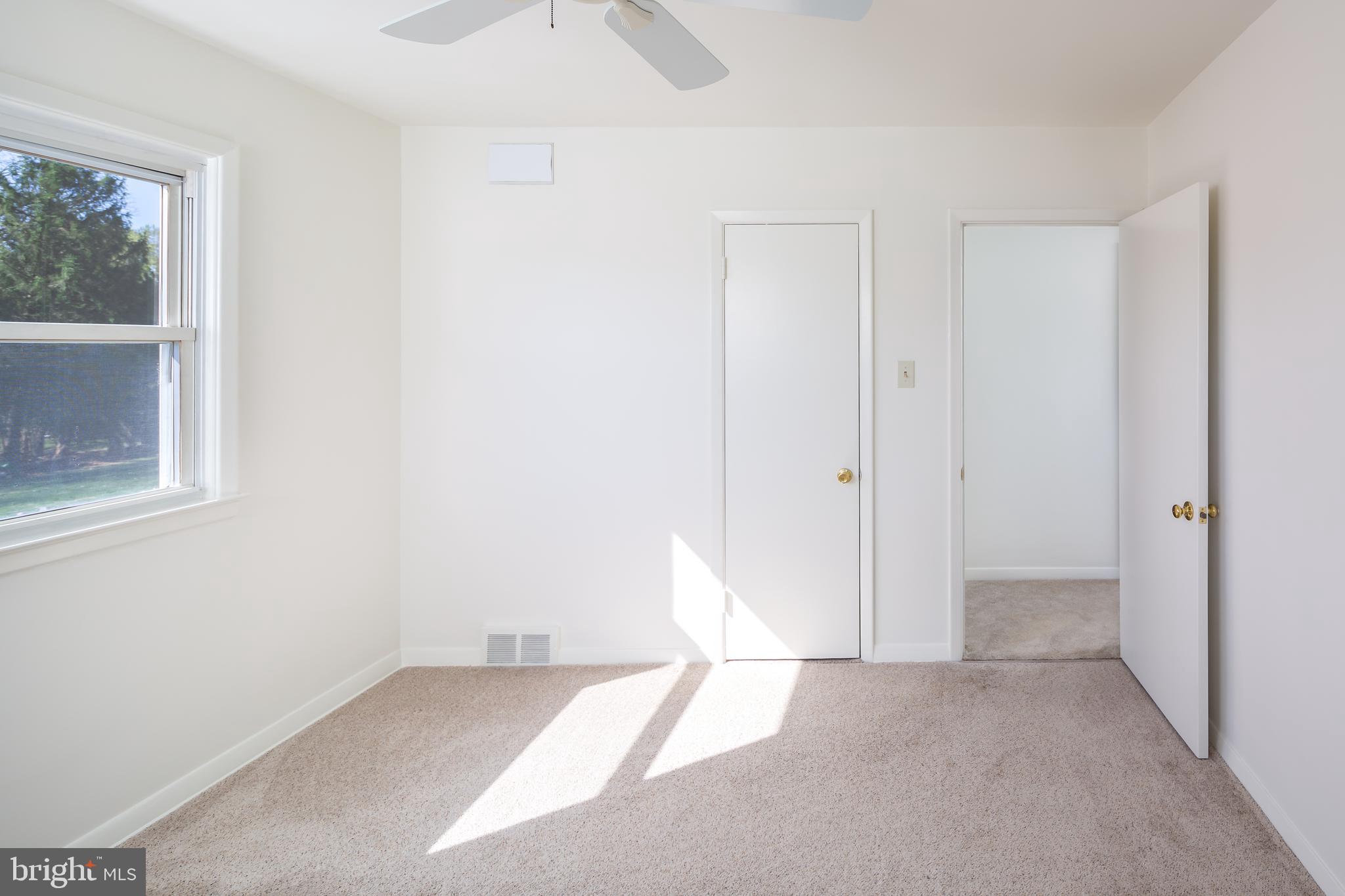 RADNOR HUNT - Residential