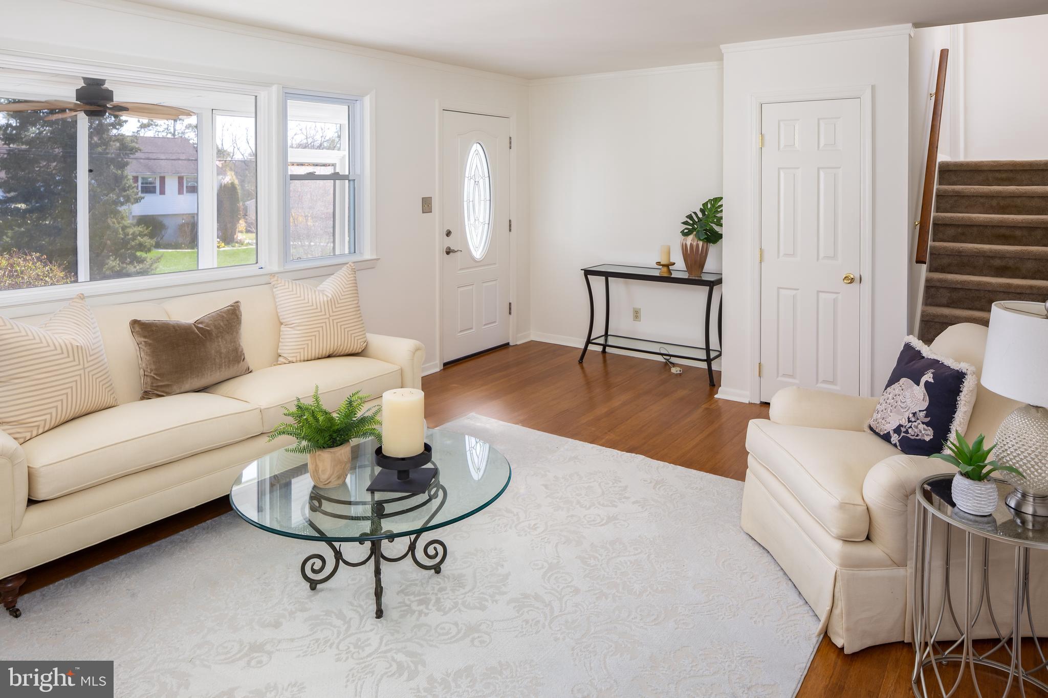 RADNOR HUNT - Residential