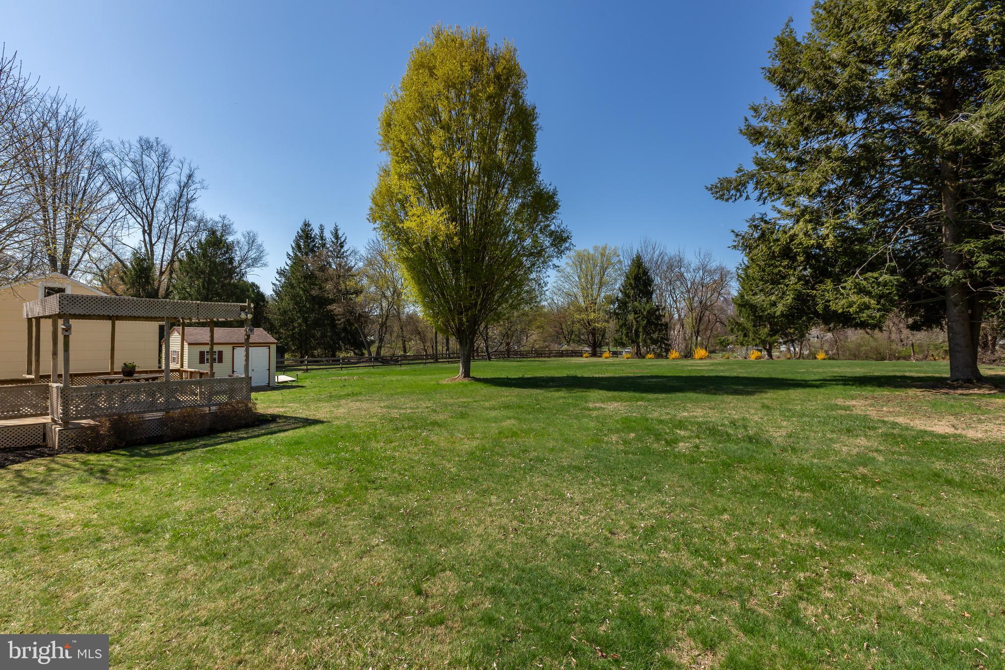 RADNOR HUNT - Residential