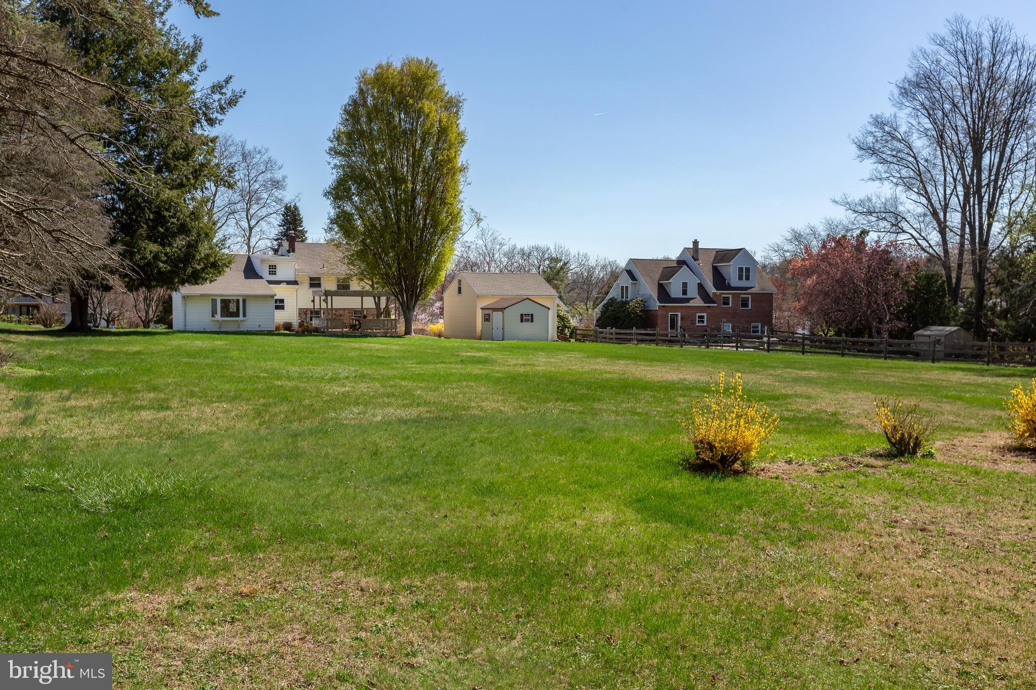 RADNOR HUNT - Residential