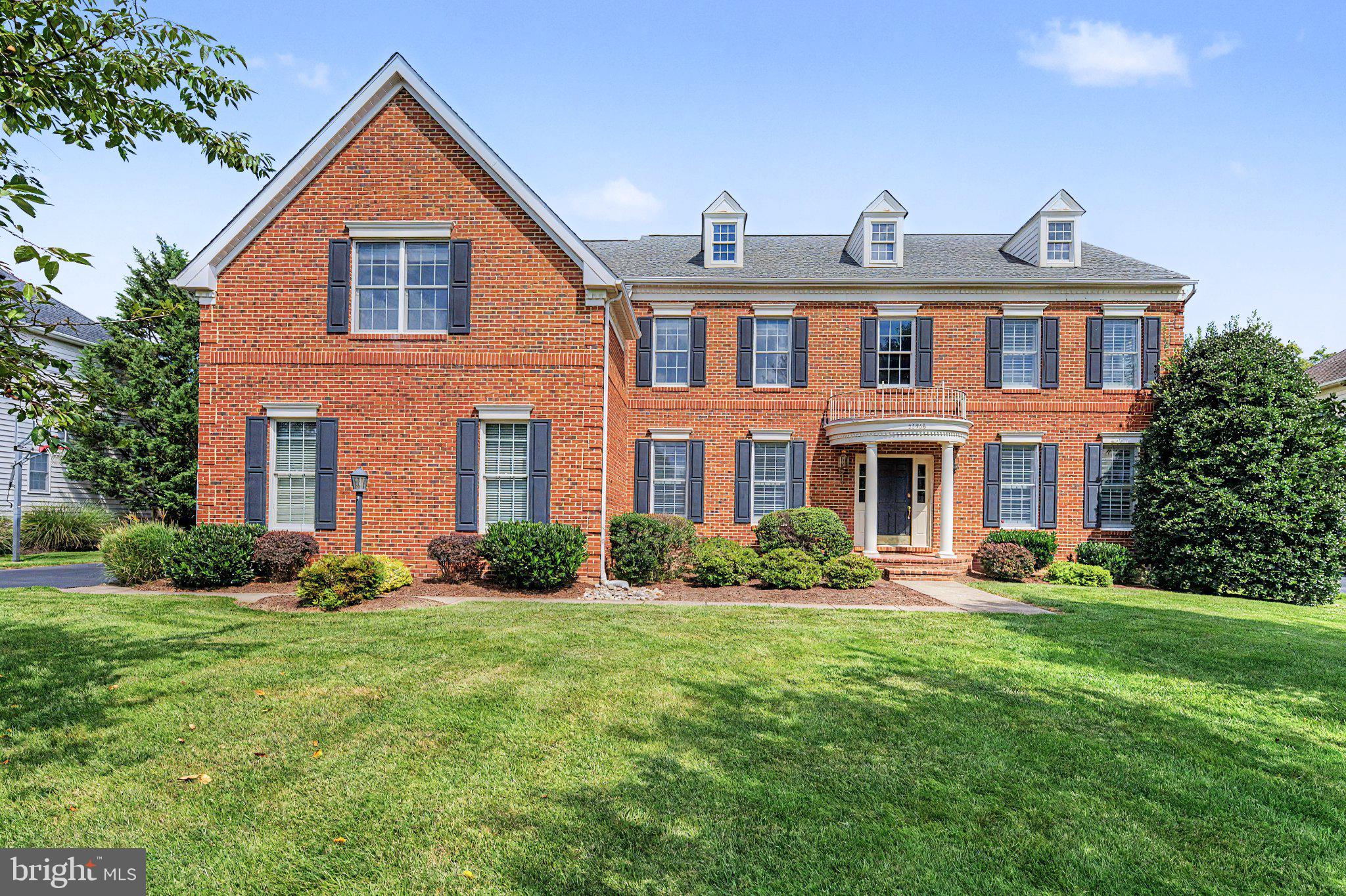 25566 MIMOSA TREE COURT