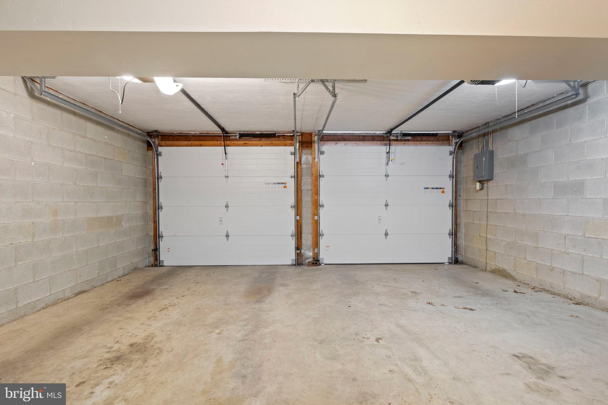 CHAMBERS RIDGE - Residential