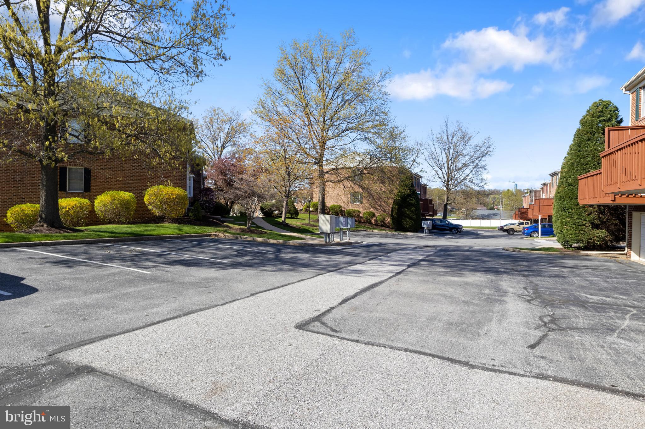 CHAMBERS RIDGE - Residential