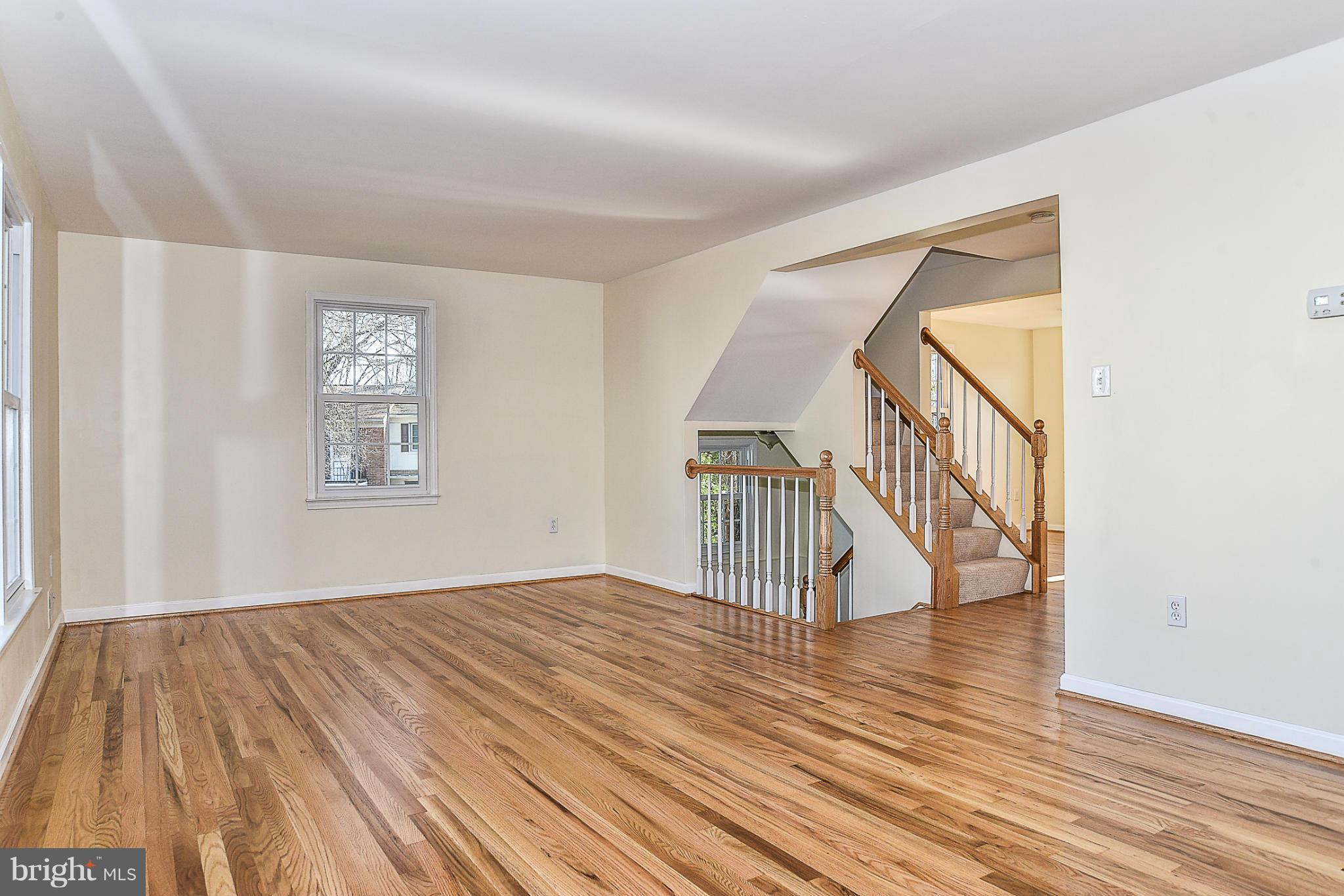 GREENWICH HILL - Residential