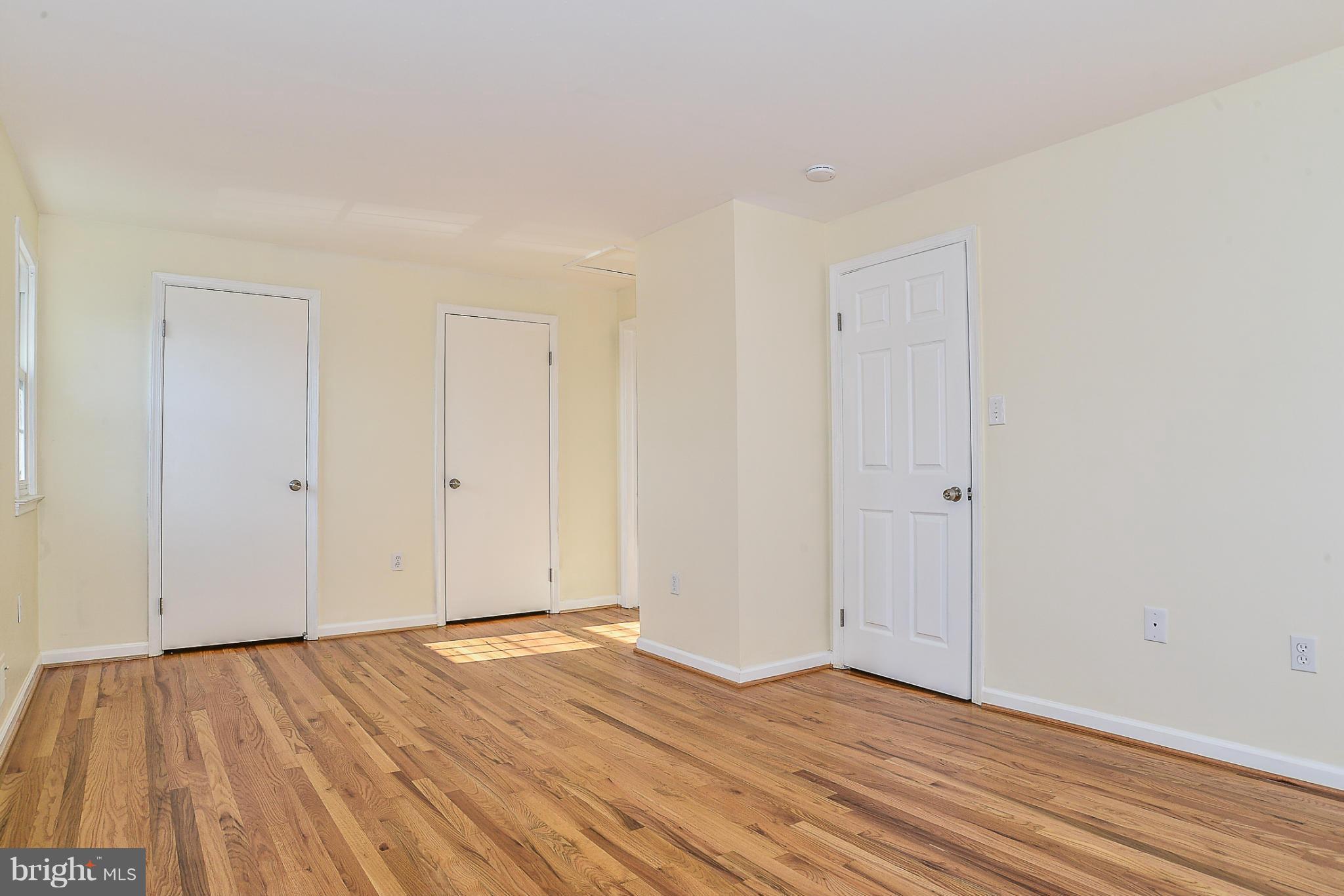 GREENWICH HILL - Residential