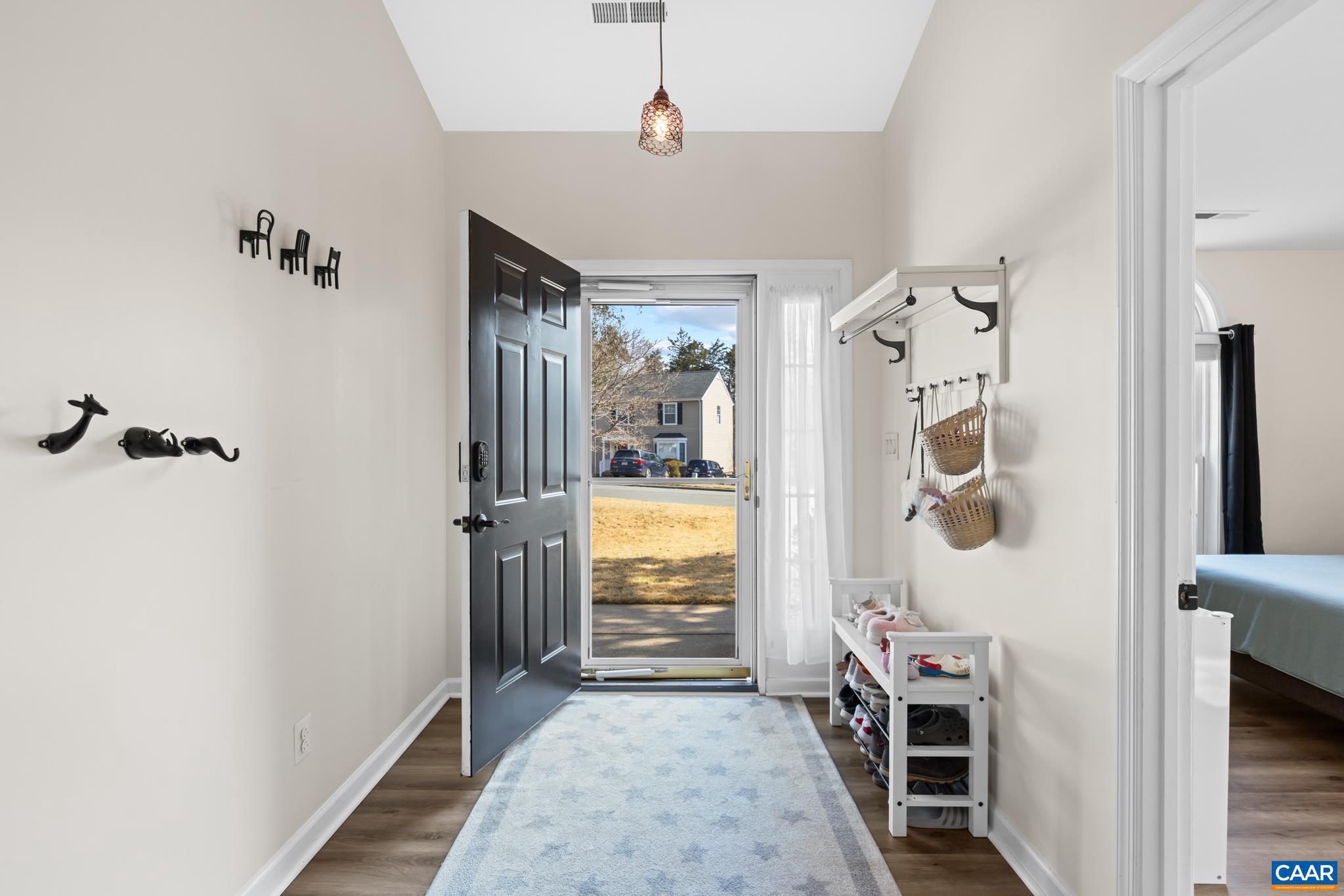 2071 WINTERFIELD CIR