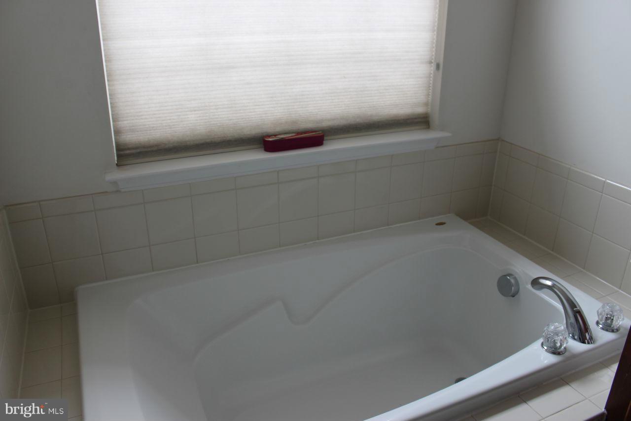 RIPPON LANDING - Residential