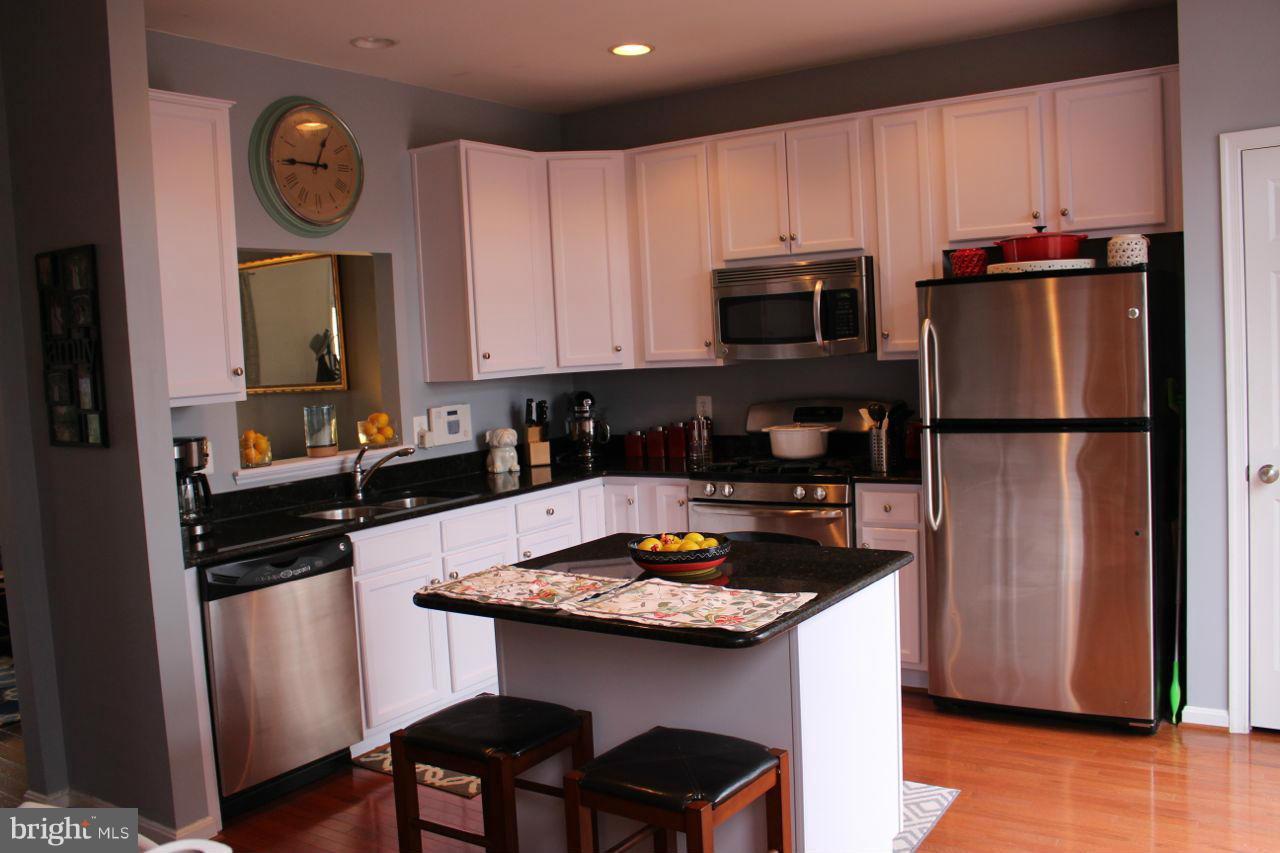 RIPPON LANDING - Residential