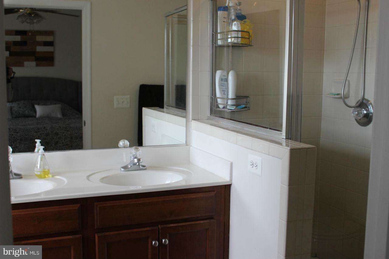 RIPPON LANDING - Residential