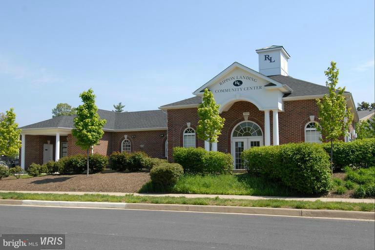 RIPPON LANDING - Residential