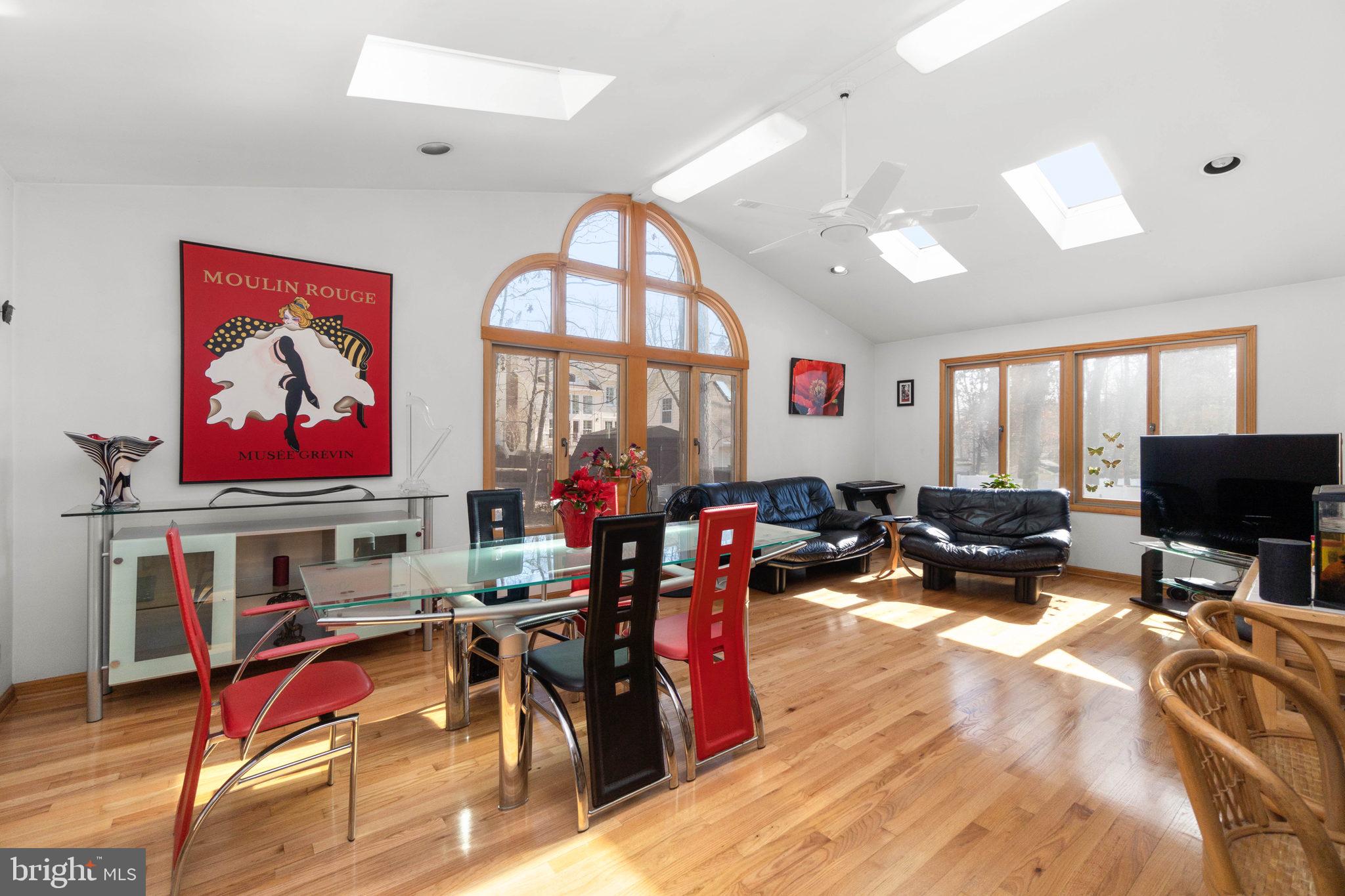 OLNEY SQUARE - Residential