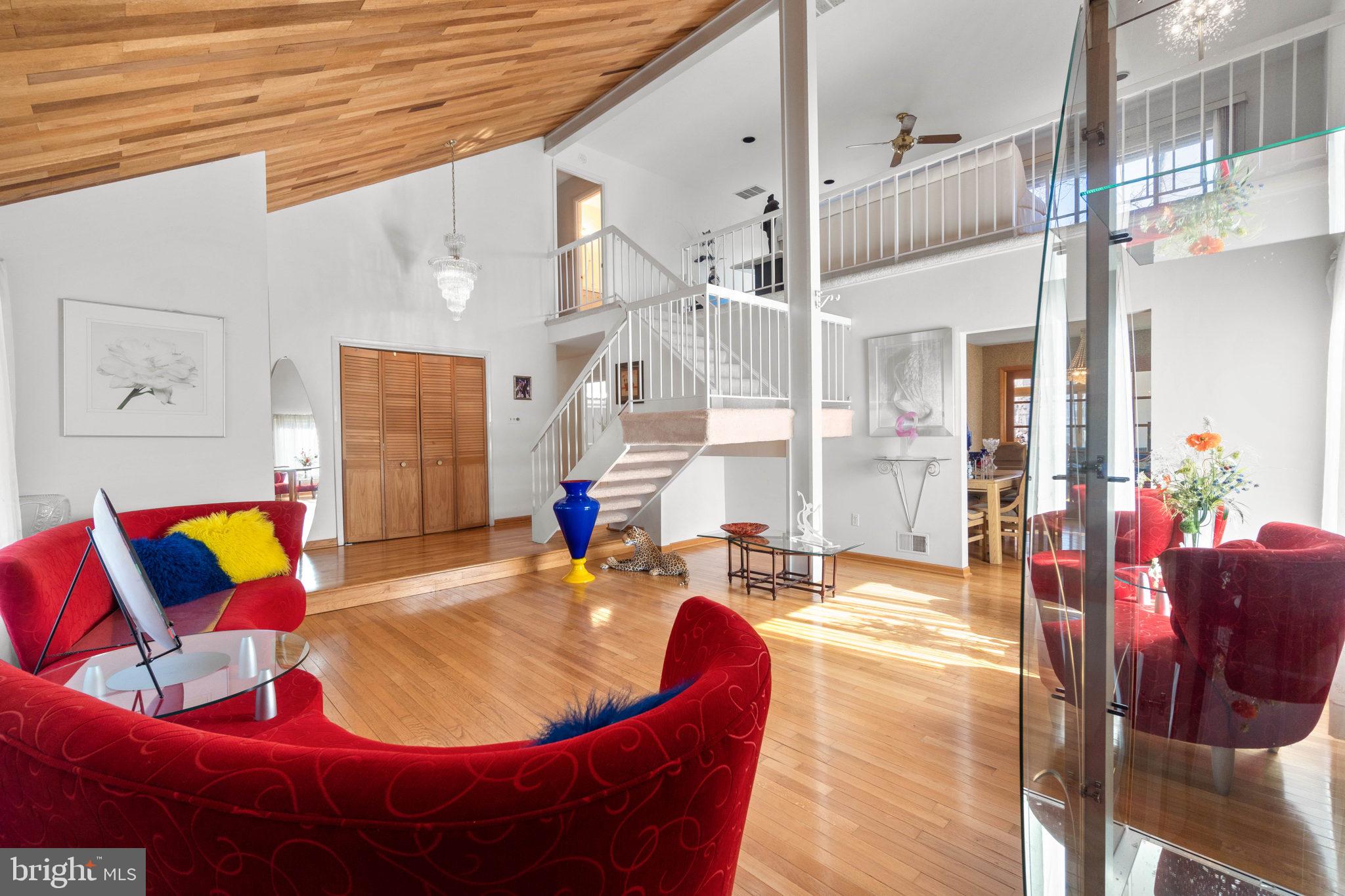 OLNEY SQUARE - Residential