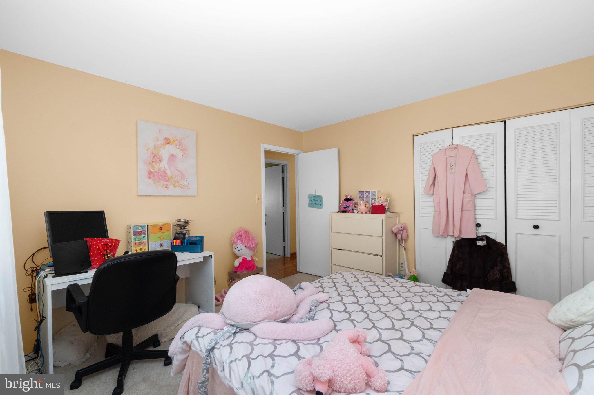 OLNEY SQUARE - Residential