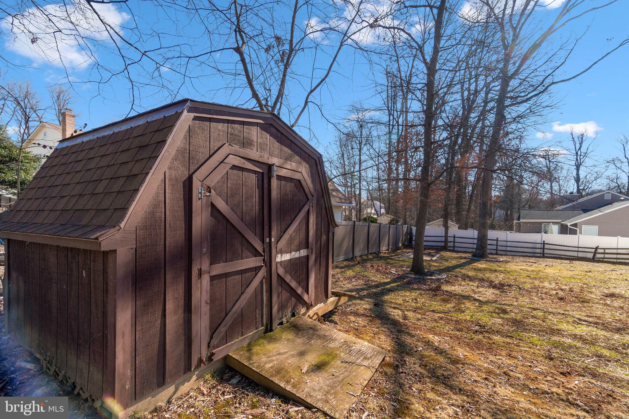 OLNEY SQUARE - Residential