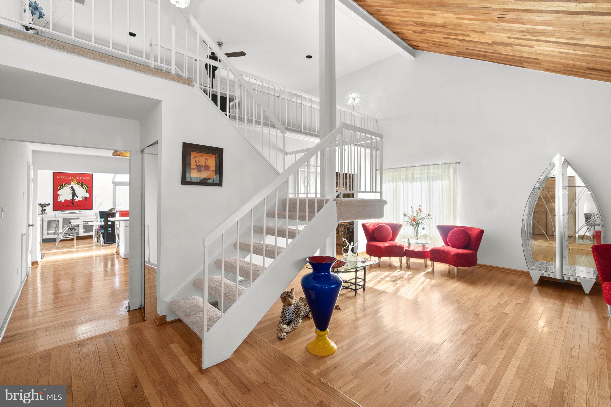 OLNEY SQUARE - Residential