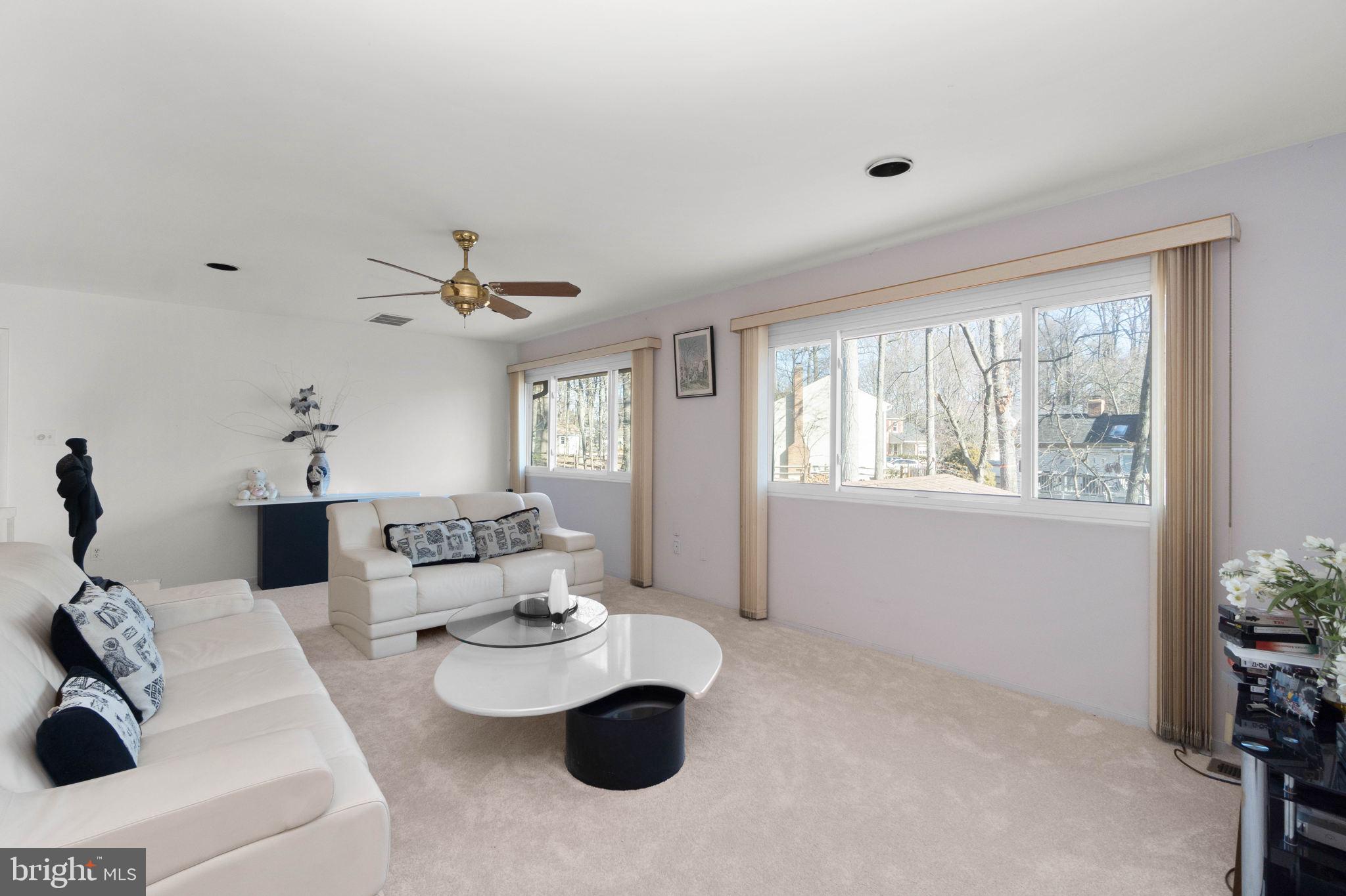 OLNEY SQUARE - Residential