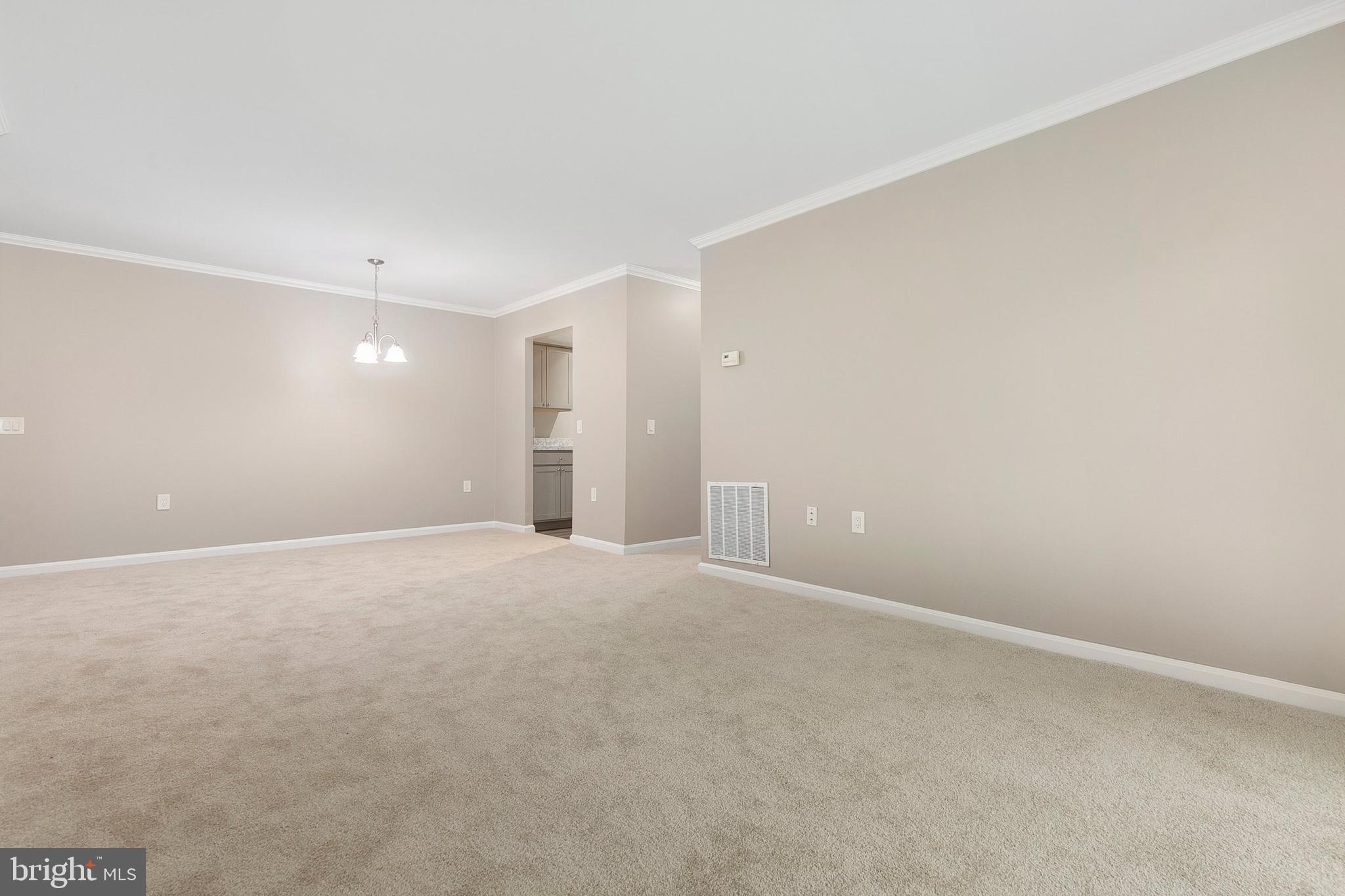 FLOWER HILL - Residential