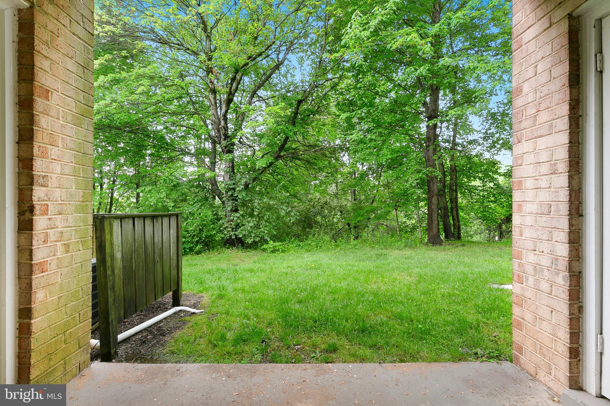 FLOWER HILL - Residential