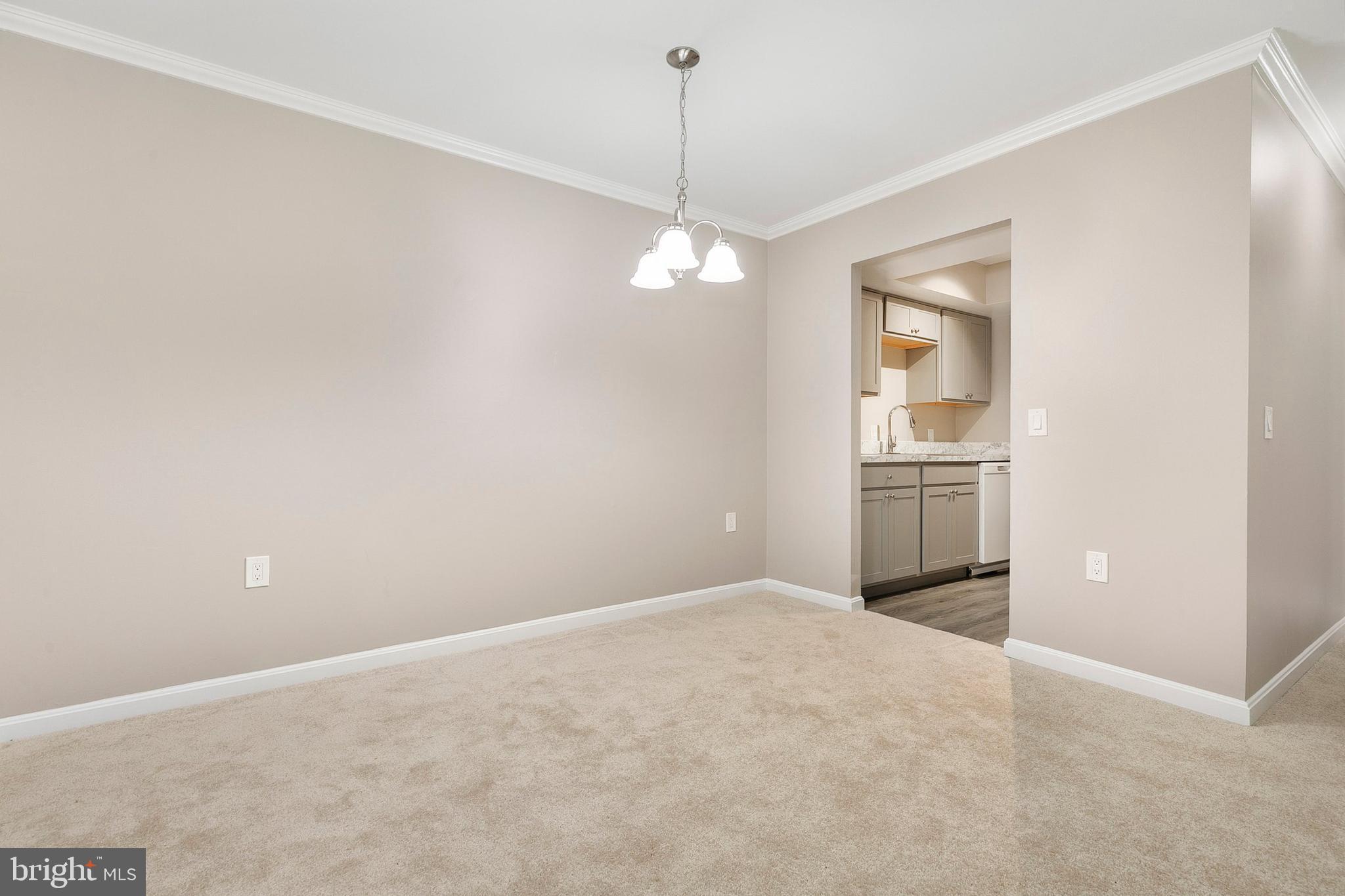 FLOWER HILL - Residential