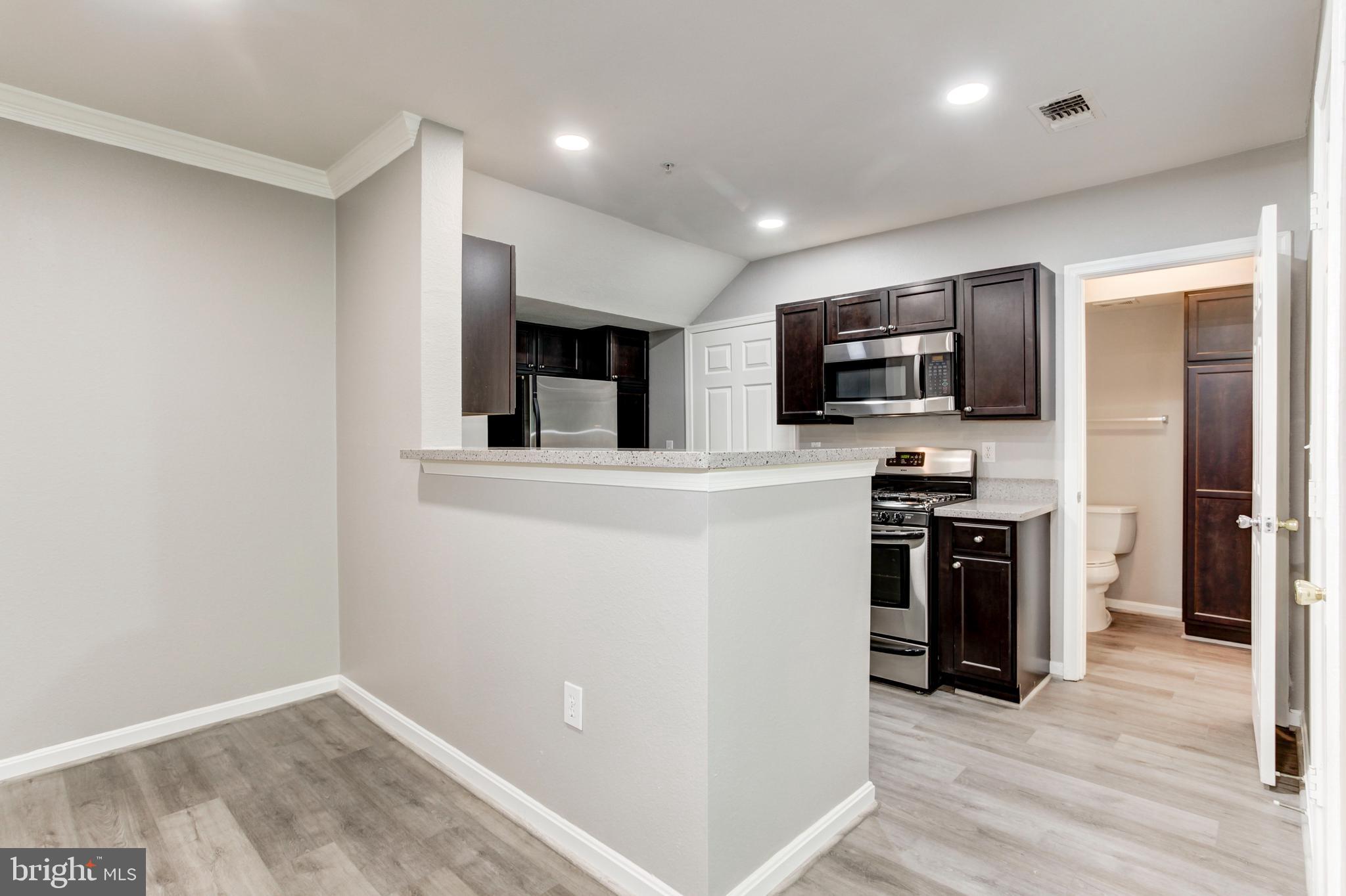 GATES OF FAIR LAKES - Residential Lease