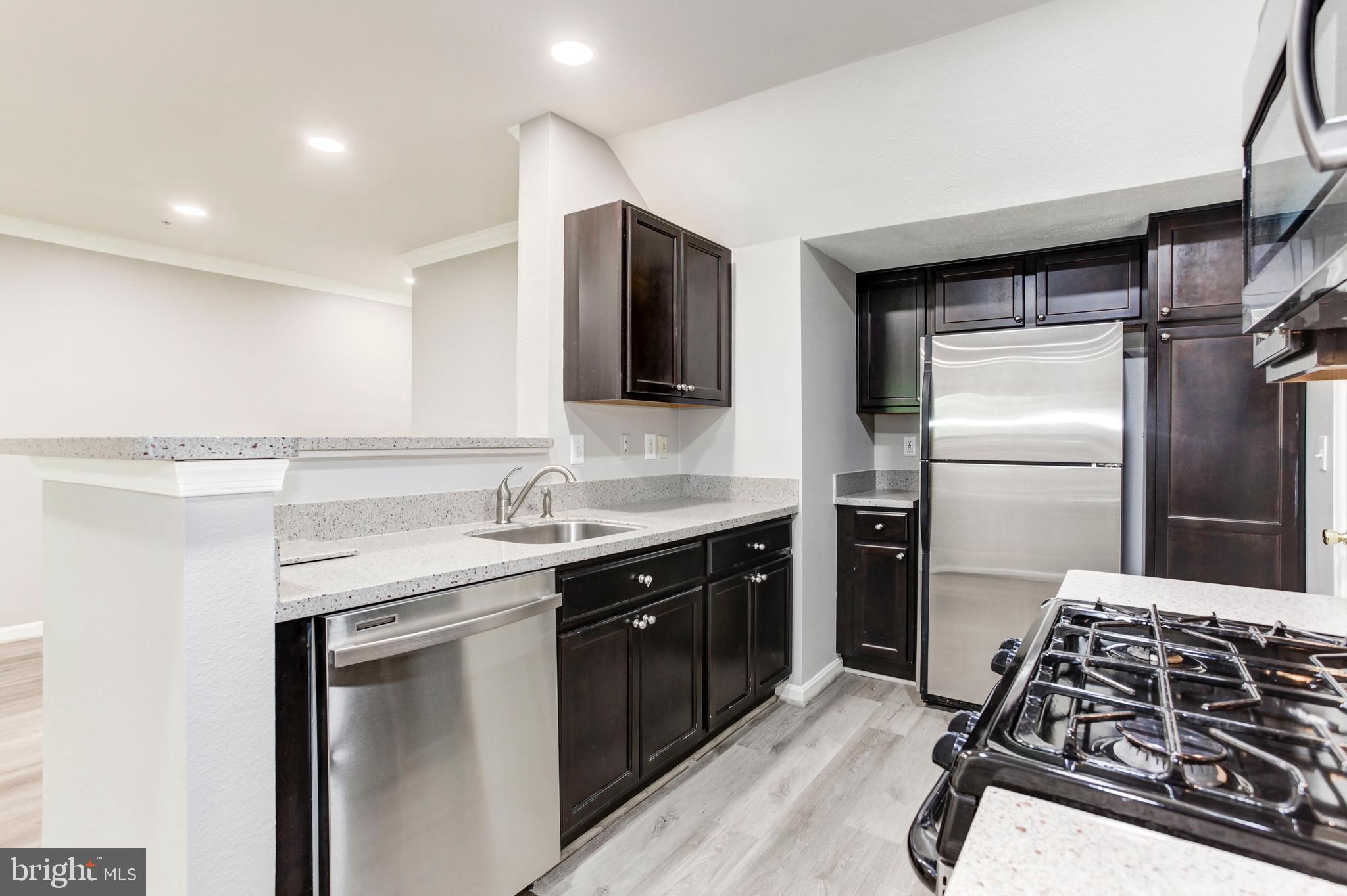 GATES OF FAIR LAKES - Residential Lease