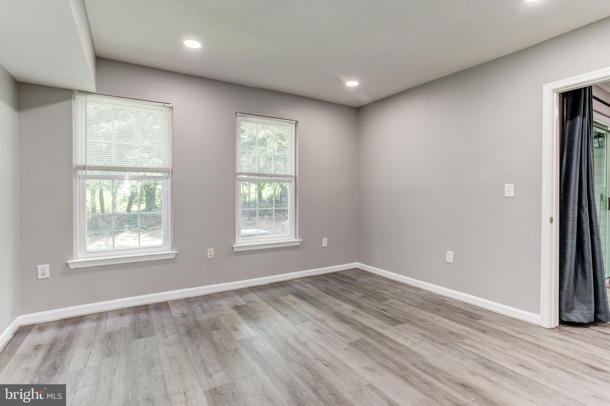 GATES OF FAIR LAKES - Residential Lease