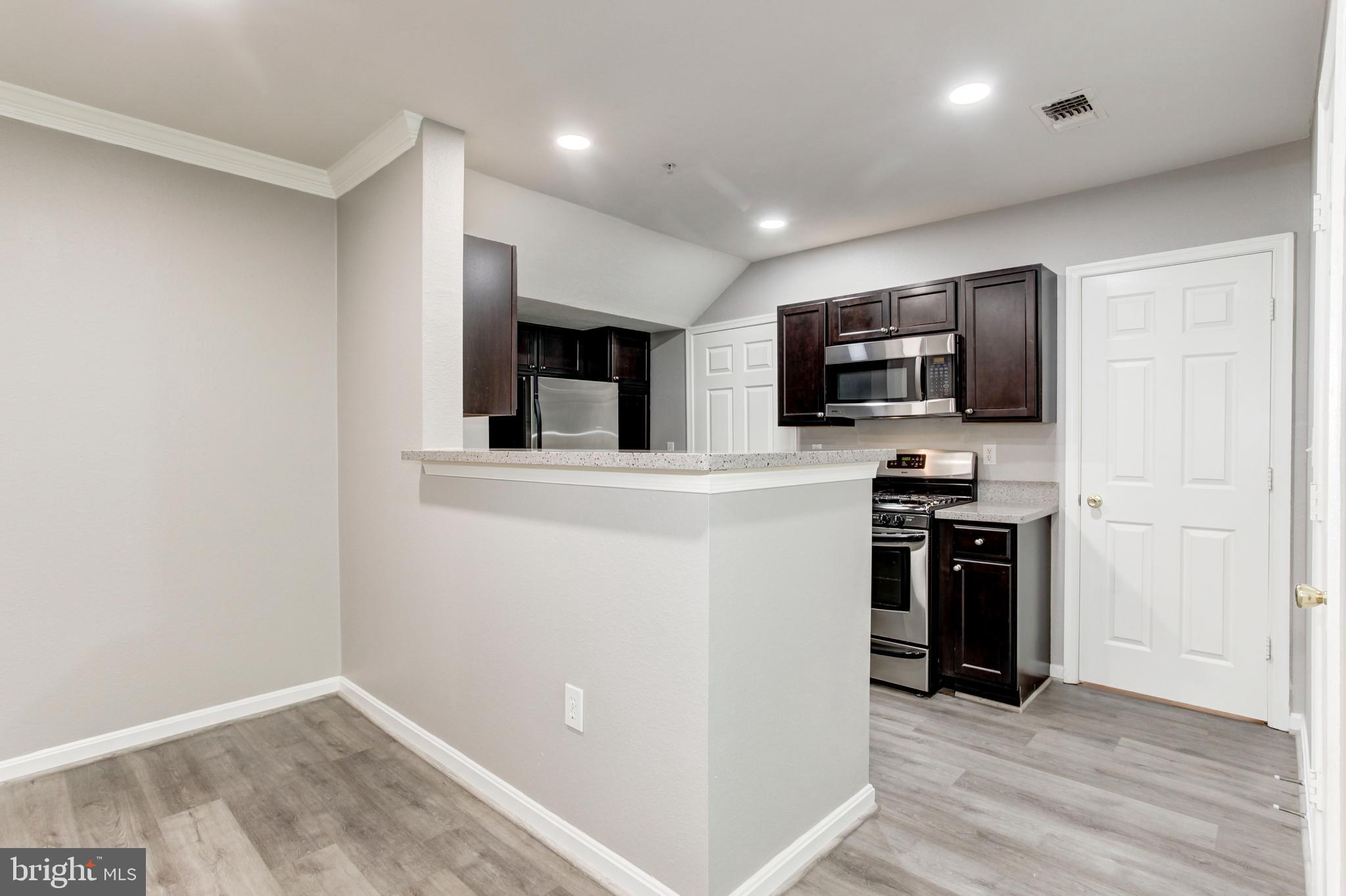 GATES OF FAIR LAKES - Residential Lease