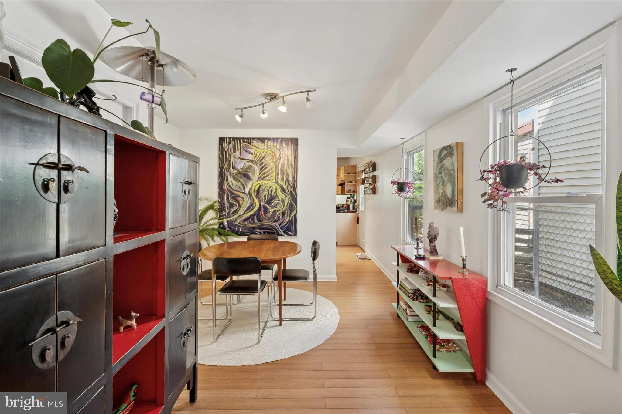 Philadelphia, Pennsylvania 19125, United States, 2 Bedrooms Bedrooms, ,1 BathroomBathrooms,Residential,Pending,135982