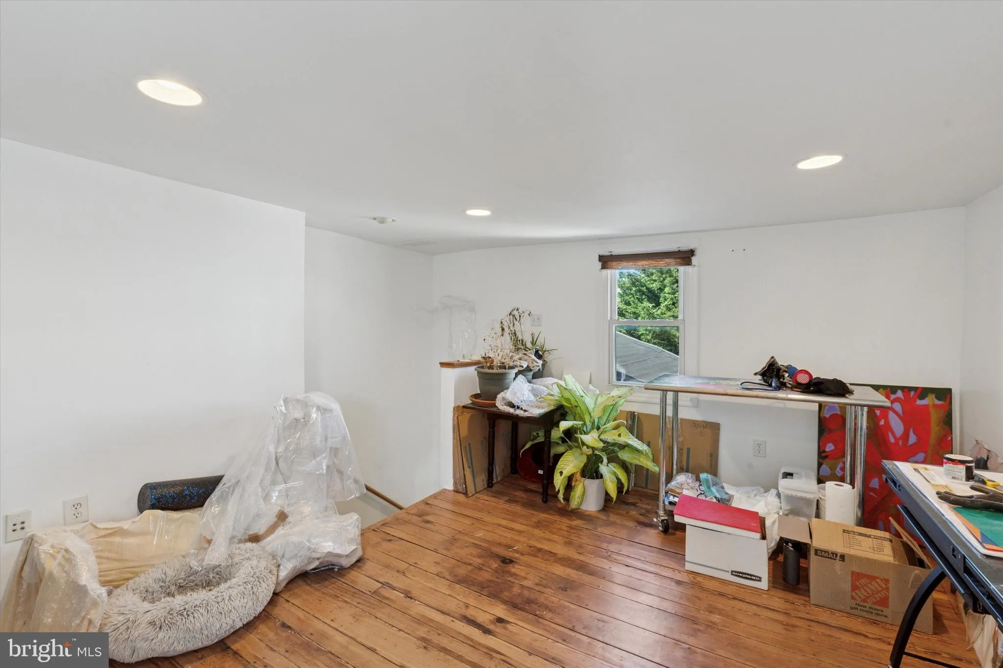 Philadelphia, Pennsylvania 19125, United States, 2 Bedrooms Bedrooms, ,1 BathroomBathrooms,Residential,Pending,135982