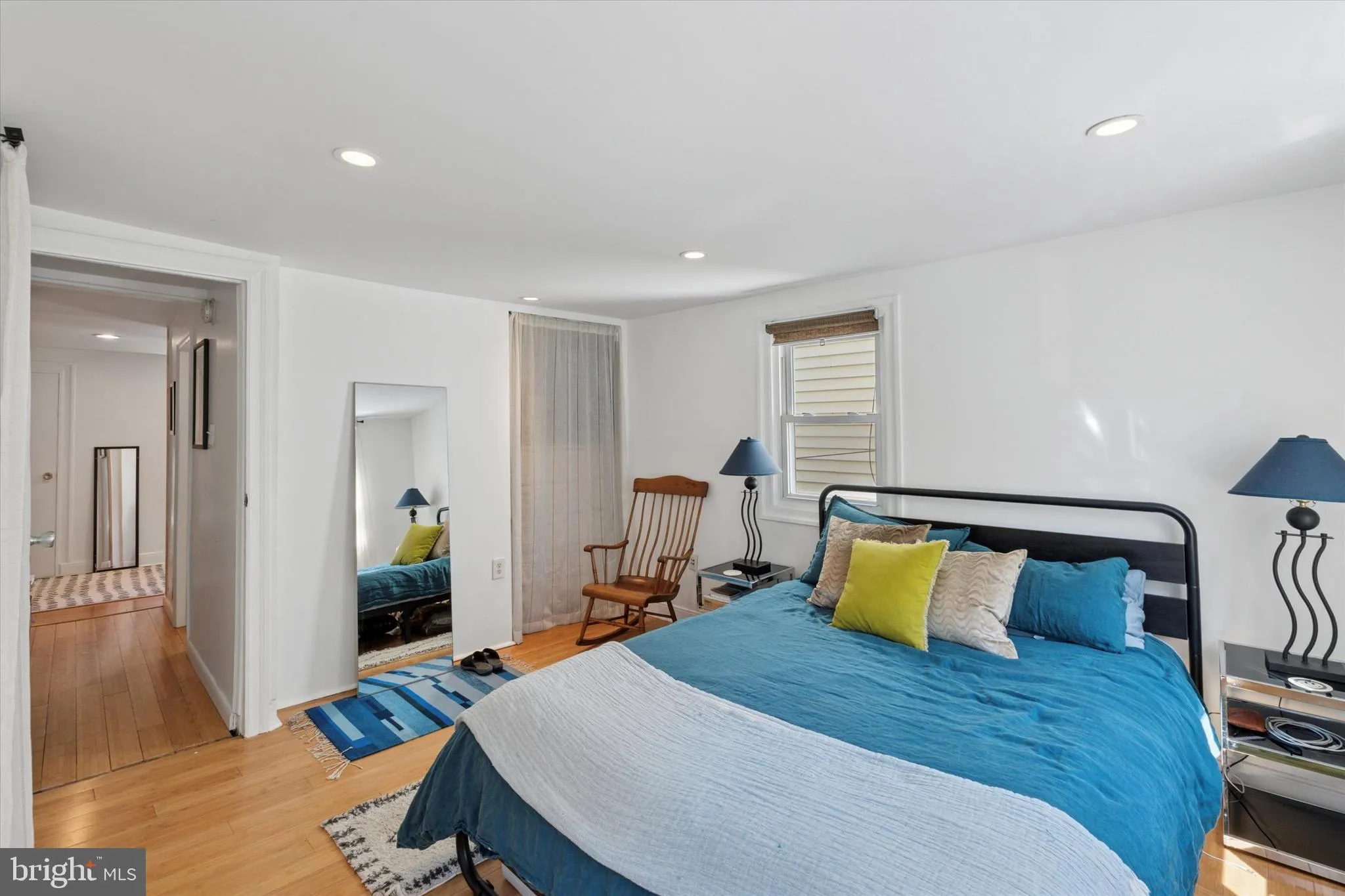 Philadelphia, Pennsylvania 19125, United States, 2 Bedrooms Bedrooms, ,1 BathroomBathrooms,Residential,Pending,135982