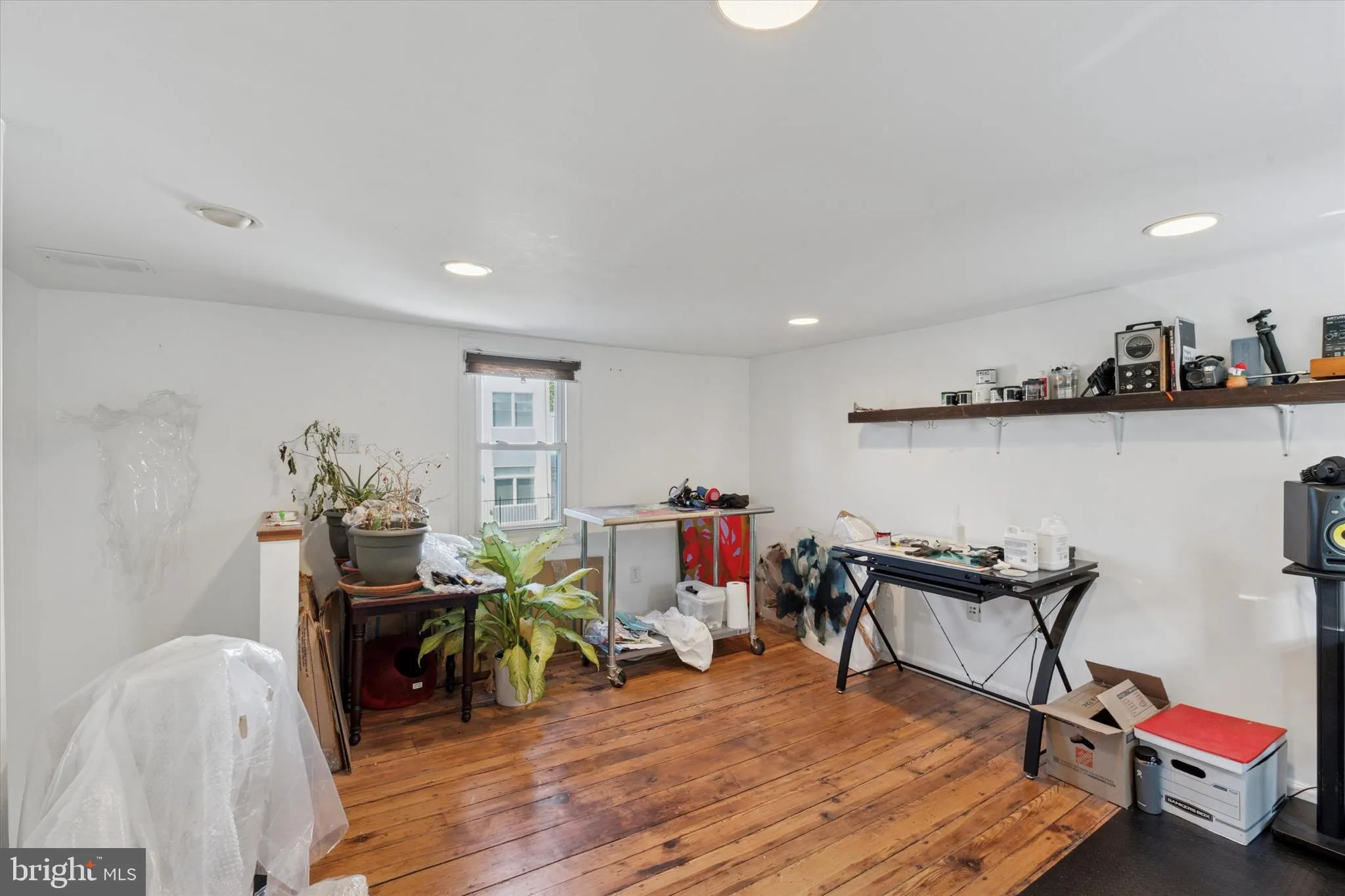 Philadelphia, Pennsylvania 19125, United States, 2 Bedrooms Bedrooms, ,1 BathroomBathrooms,Residential,Pending,135982