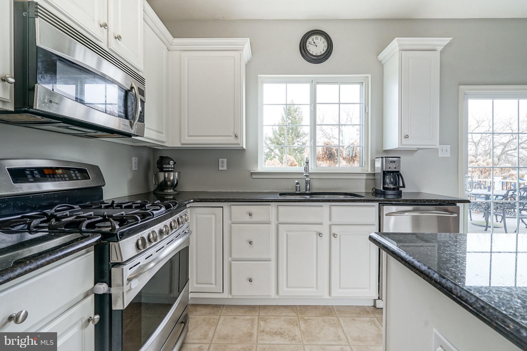 GILBERTSVILLE - Residential